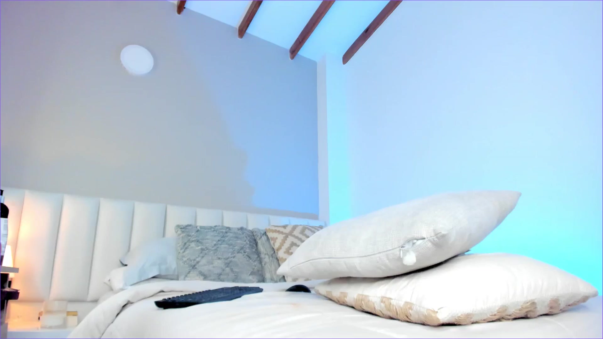 Gallery image thumbnail from Salogarces's myfreecams stream on, 02/22/2025, 17:55 image 14 of 20