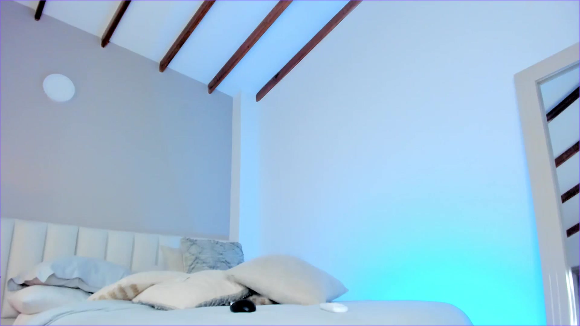 Gallery image thumbnail from Salogarces's myfreecams stream on, 02/27/2025, 16:40 image 13 of 20