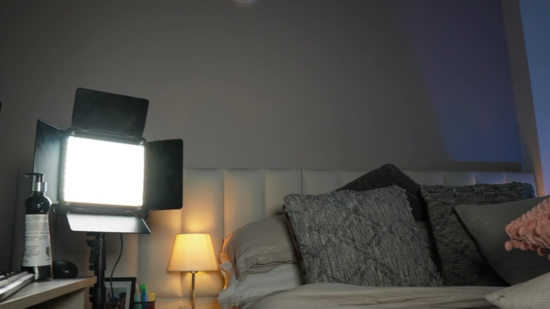 Gallery image thumbnail from Salogarces's myfreecams stream on, 06/06/2025, 21:25 image 17 of 20