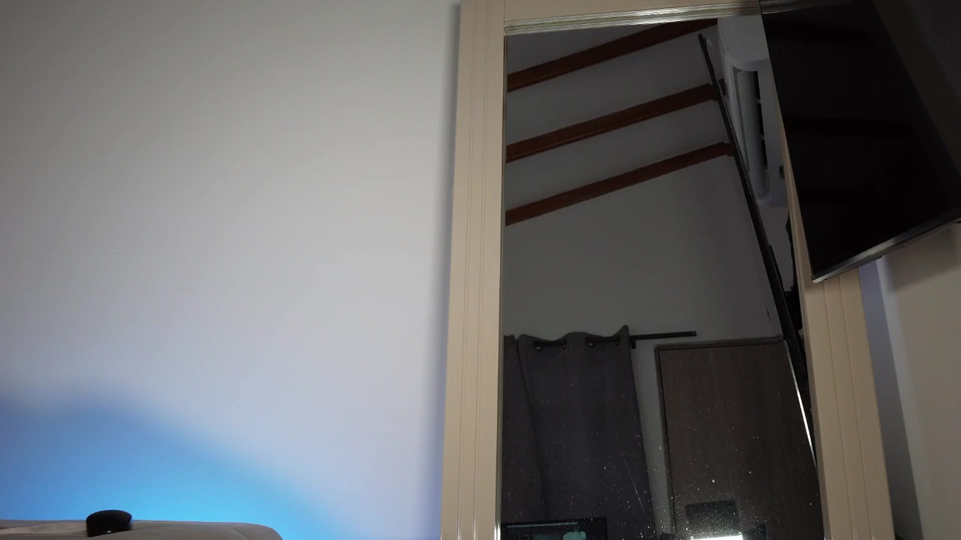 Gallery image thumbnail from Salogarces's myfreecams stream on, 06/11/2025, 22:14 image 20 of 20