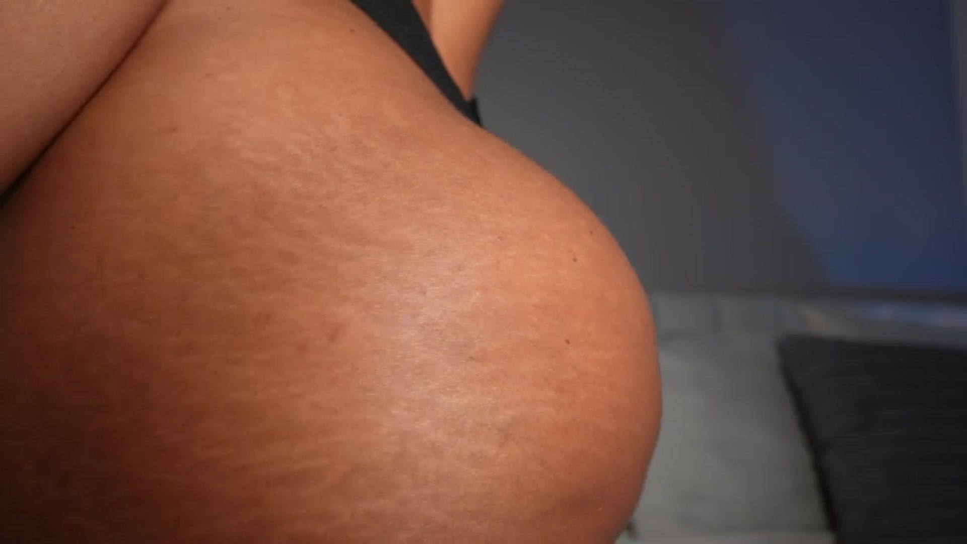 Gallery image thumbnail from Salogarces's myfreecams stream on, 06/24/2025, 19:24 image 2 of 20