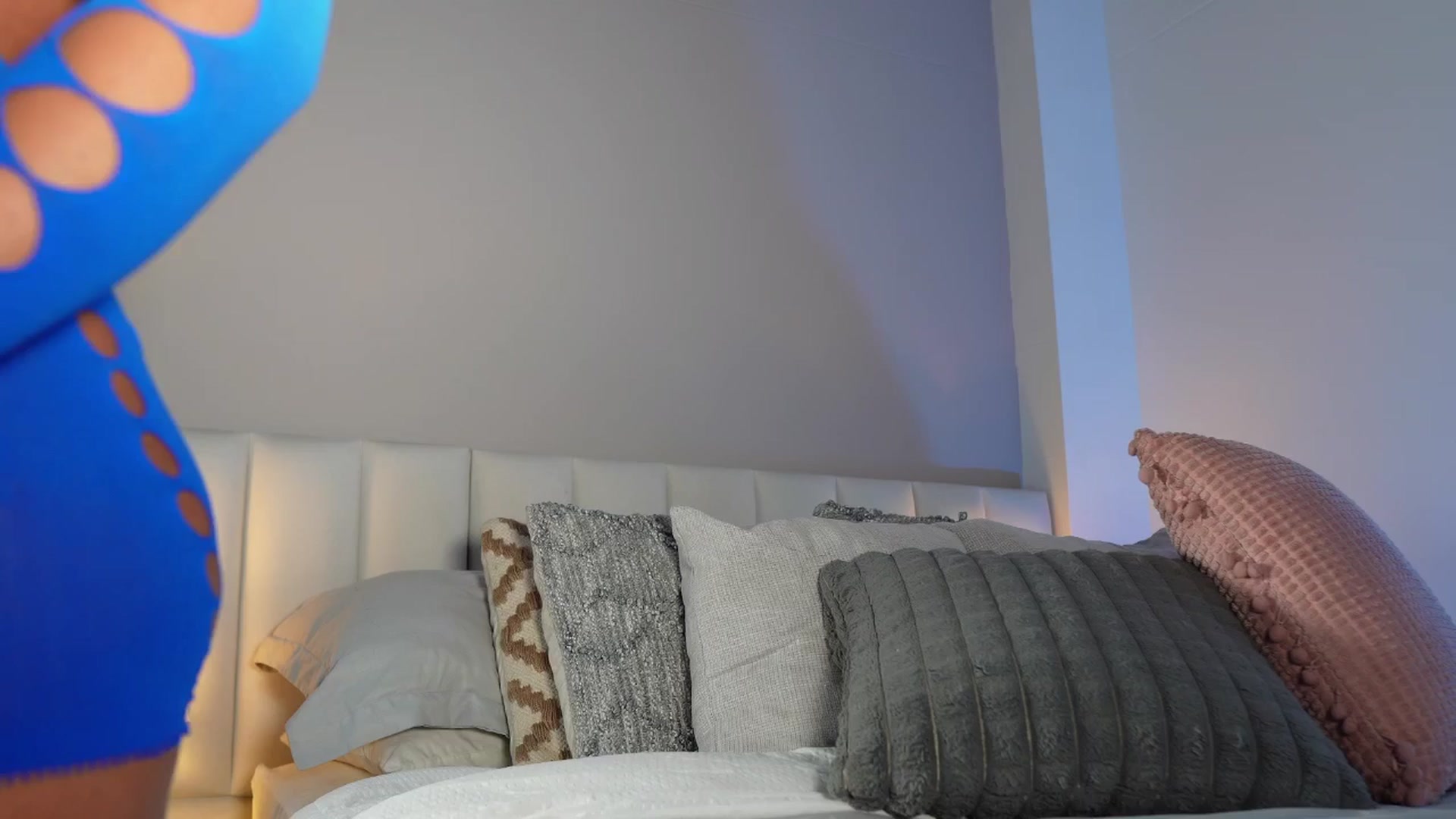 Gallery image thumbnail from Salogarces's myfreecams stream on, 07/07/2025, 16:38 image 1 of 20