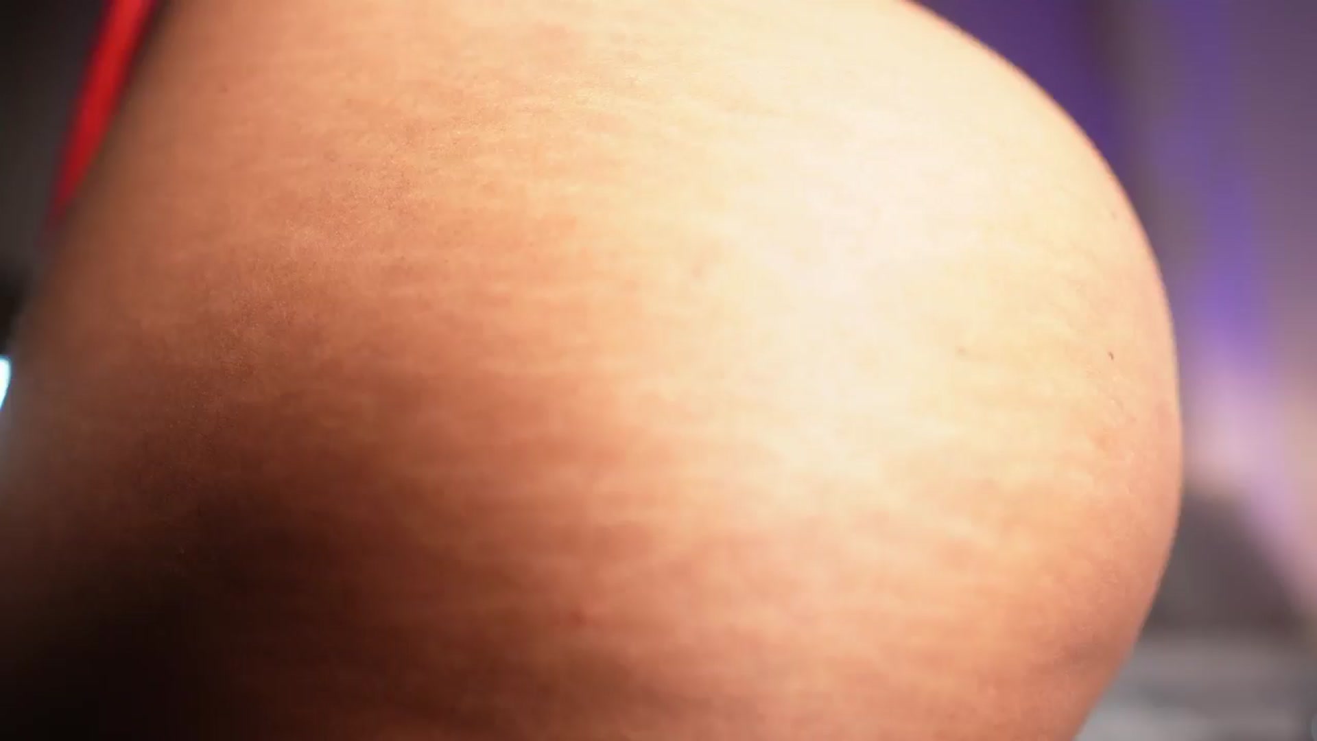 Gallery image thumbnail from Salogarces's myfreecams stream on, 10/16/2025, 20:19 image 17 of 20
