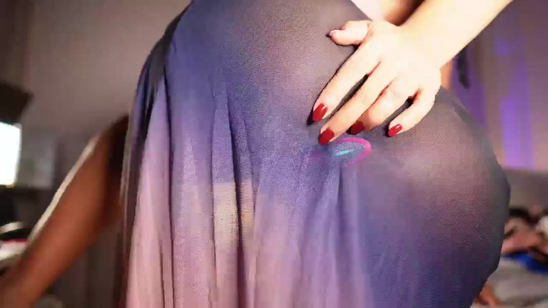 Gallery image thumbnail from Salogarces's myfreecams stream on, 10/22/2025, 20:18 image 14 of 20
