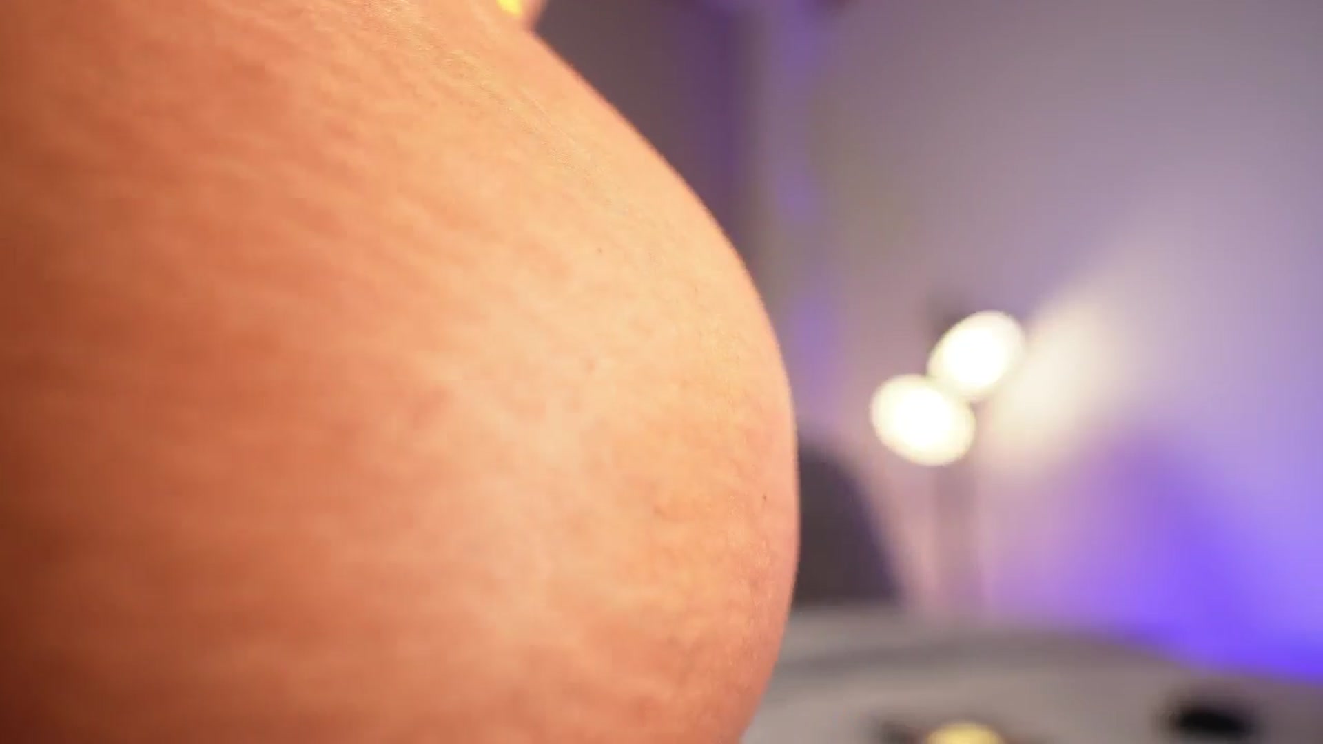 Gallery image thumbnail from Salogarces's myfreecams stream on, 10/24/2025, 17:28 image 2 of 20