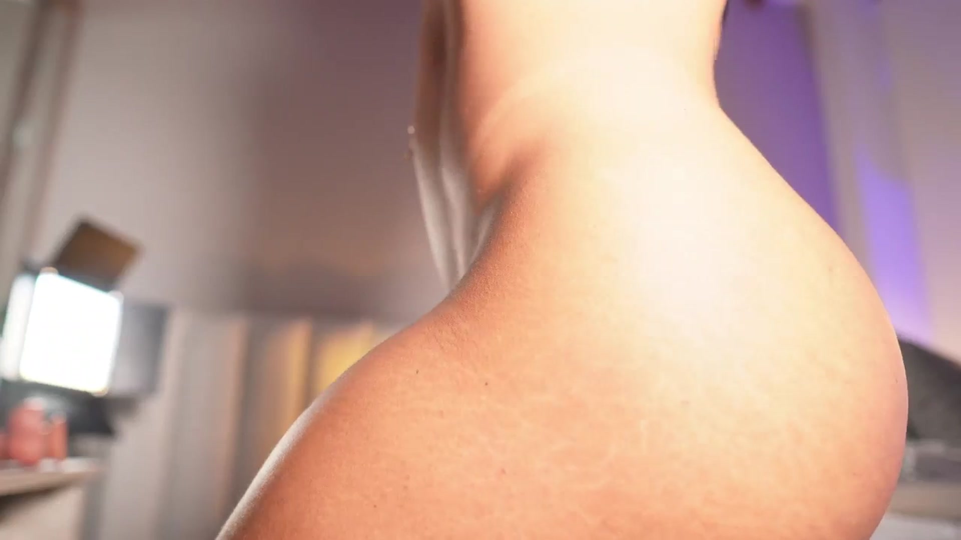 Gallery image thumbnail from Salogarces's myfreecams stream on, 03/10/2026, 18:41 image 19 of 20