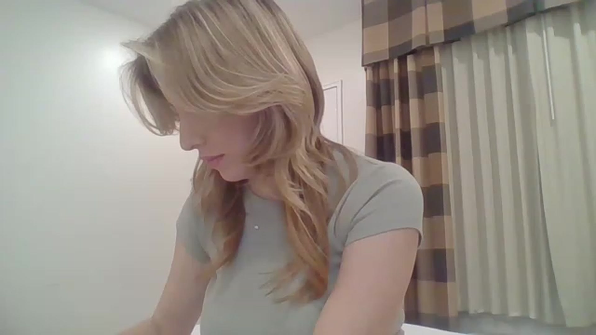 Gallery image thumbnail from SamIvery's myfreecams stream on, 02/16/2023, 03:09 image 11 of 20