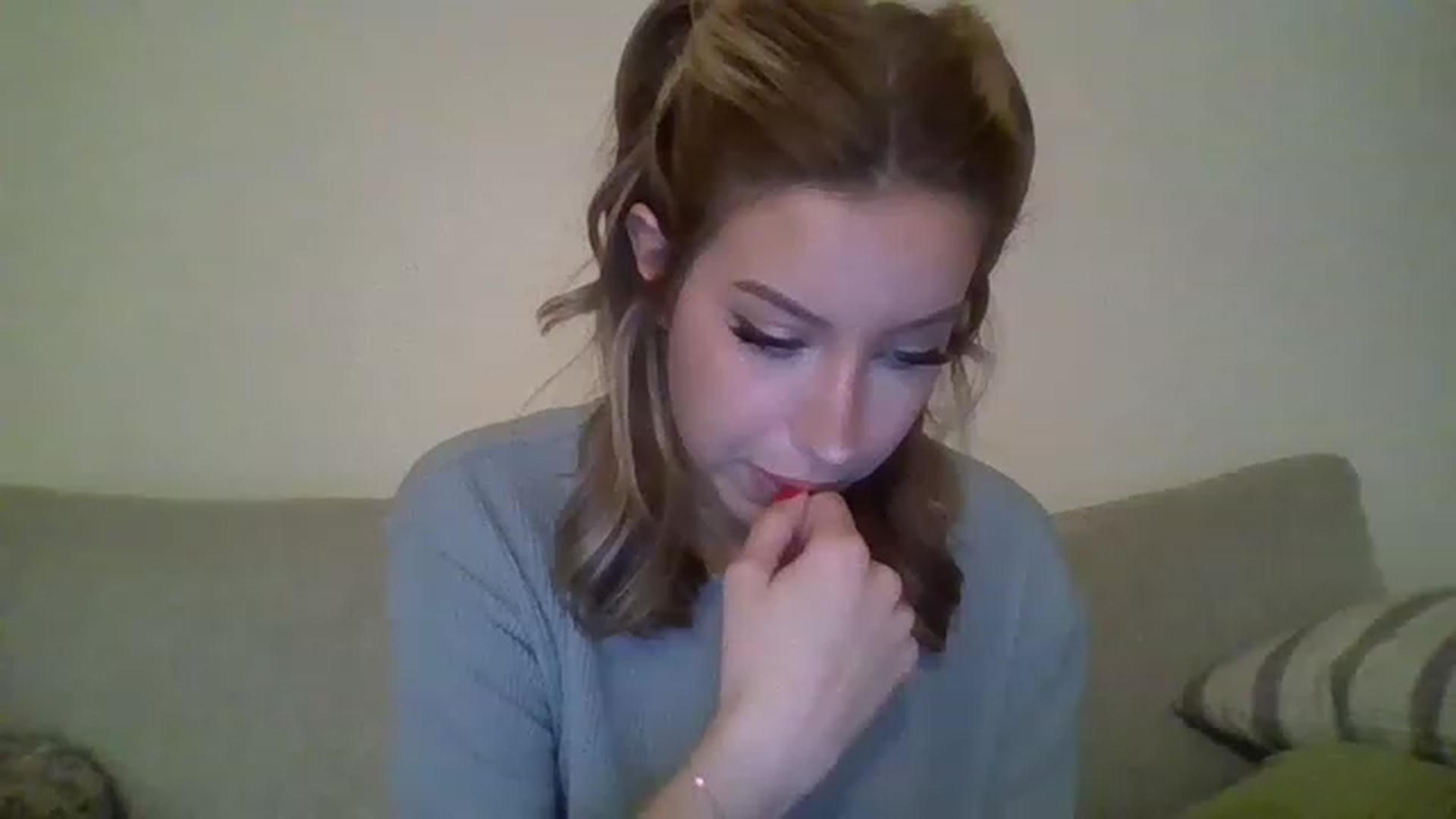 Gallery image thumbnail from SamIvery's myfreecams stream on, 04/01/2023, 04:40 image 2 of 20