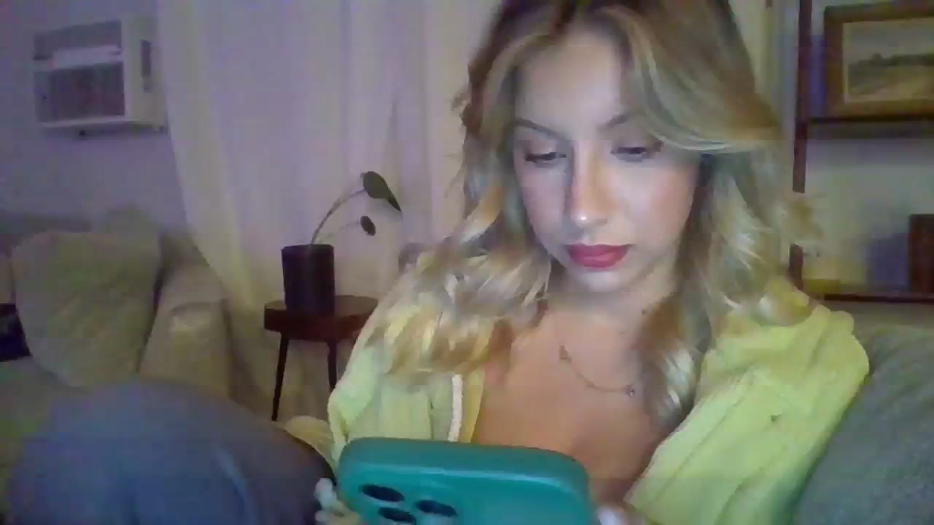 Gallery image thumbnail from SamIvery's myfreecams stream on, 07/25/2023, 05:35 image 5 of 20