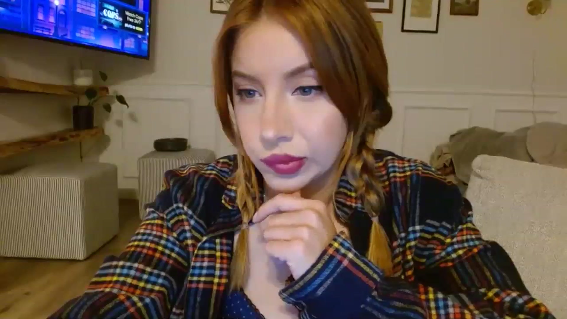Gallery image thumbnail from SamIvery's myfreecams stream on, 08/29/2023, 05:20 image 5 of 20