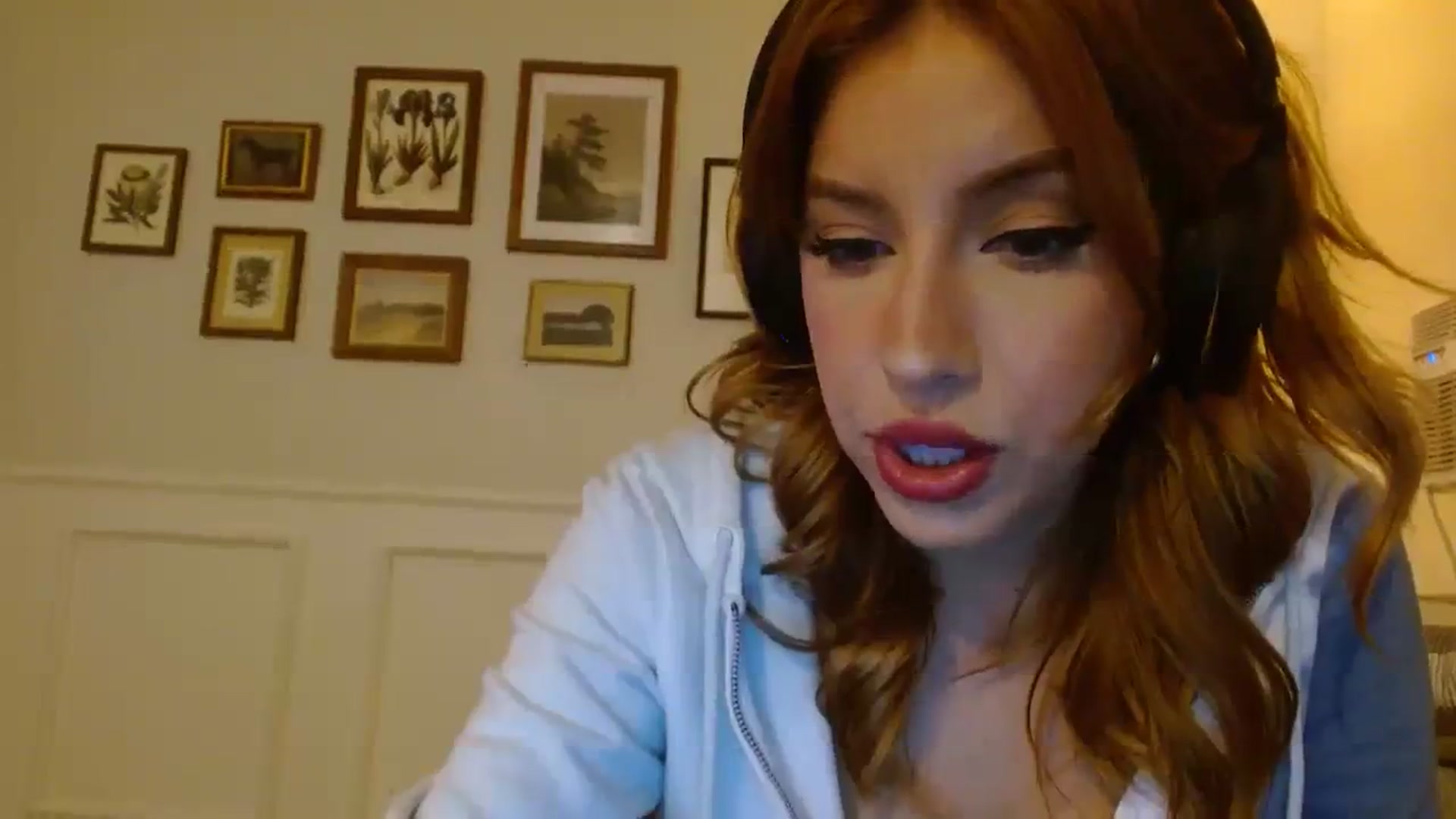 Gallery image thumbnail from SamIvery's myfreecams stream on, 09/02/2023, 05:46 image 12 of 20