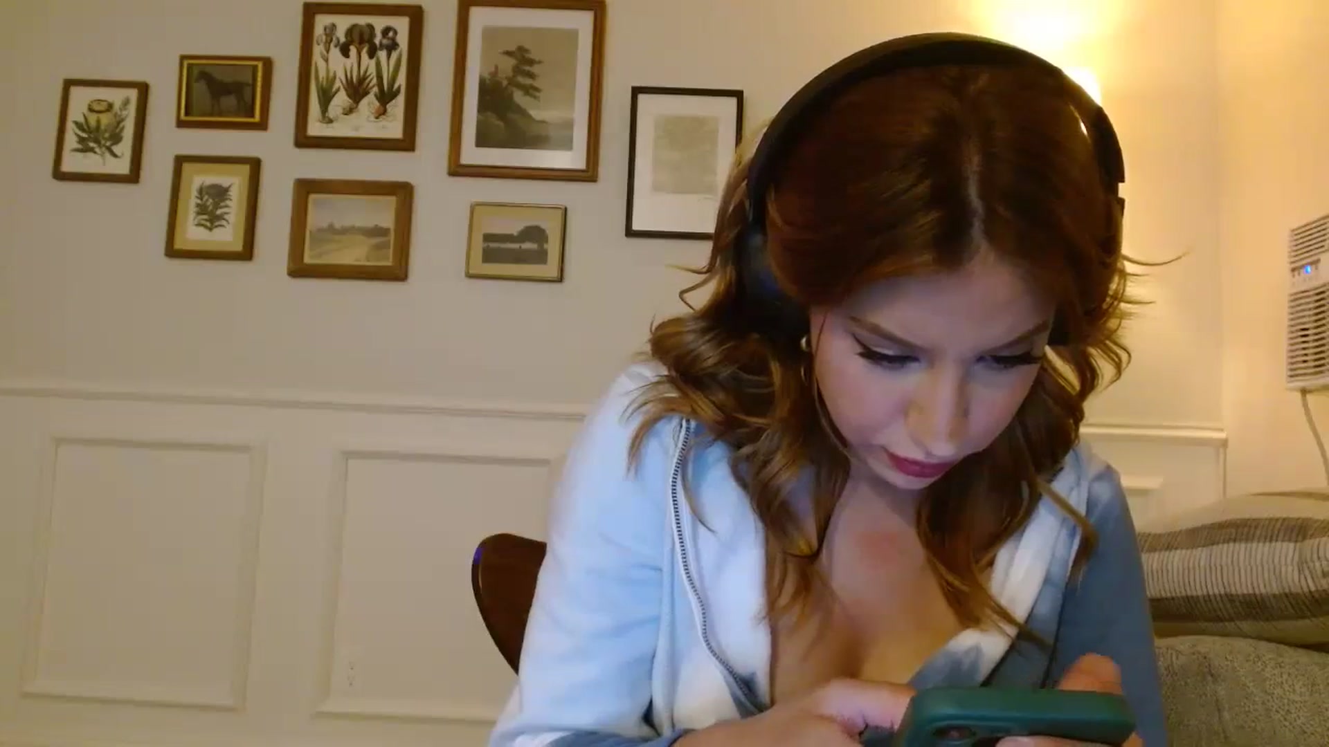 Gallery image thumbnail from SamIvery's myfreecams stream on, 09/02/2023, 05:46 image 20 of 20