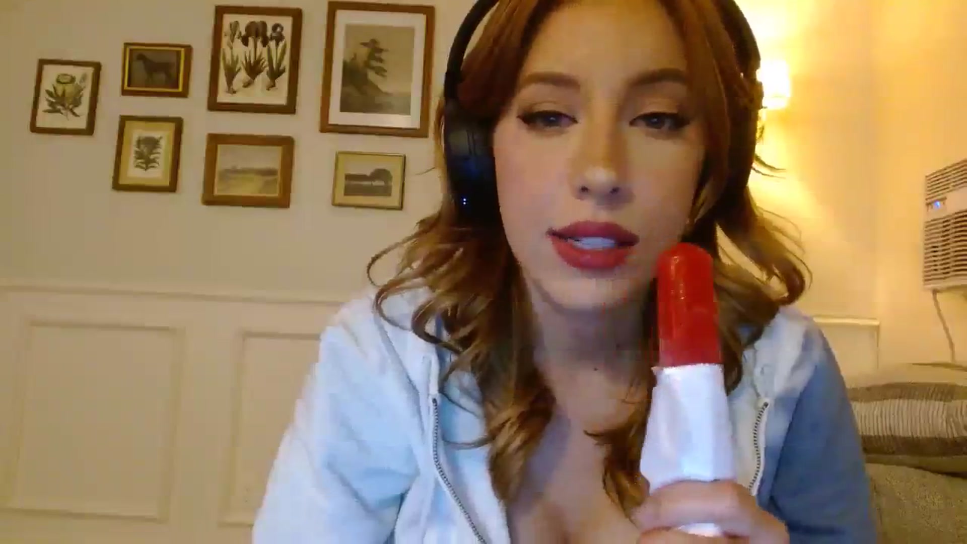 Gallery image thumbnail from SamIvery's myfreecams stream on, 09/02/2023, 05:46 image 6 of 20