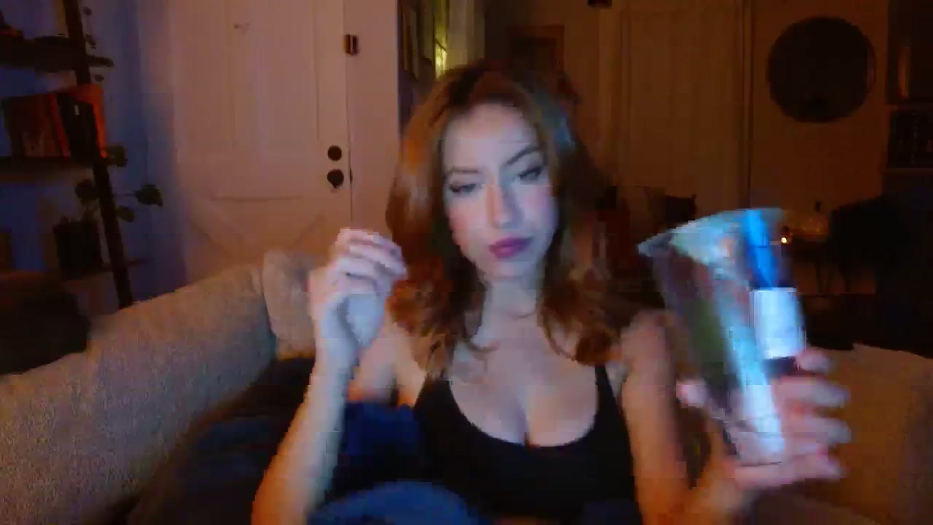Gallery image thumbnail from SamIvery's myfreecams stream on, 09/14/2023, 05:58 image 15 of 20