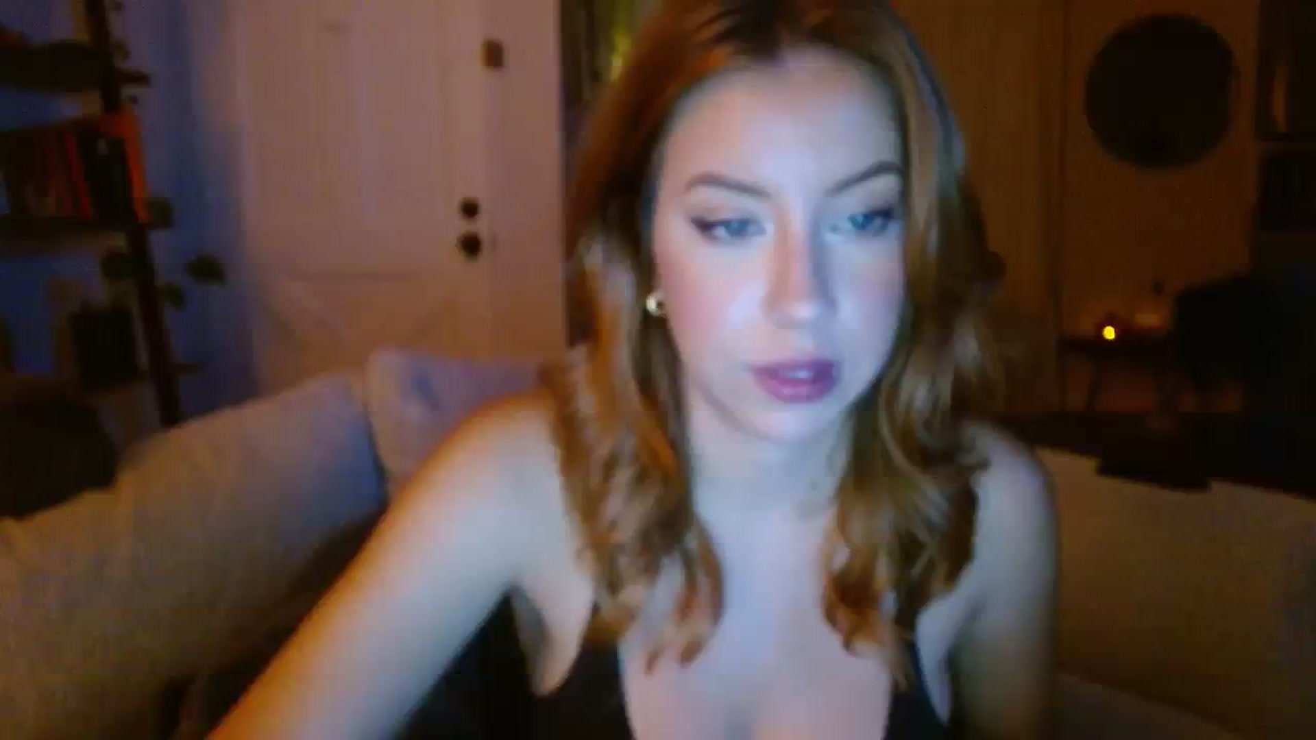 Gallery image thumbnail from SamIvery's myfreecams stream on, 09/14/2023, 05:58 image 9 of 20