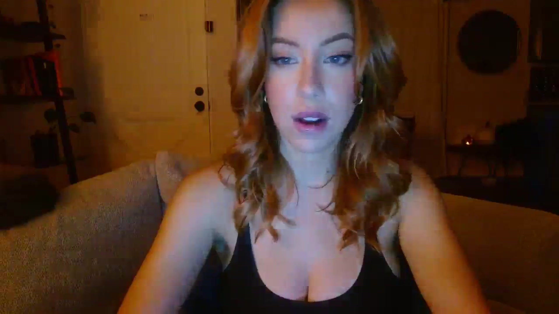 Gallery image thumbnail from SamIvery's myfreecams stream on, 09/14/2023, 06:42 image 2 of 20