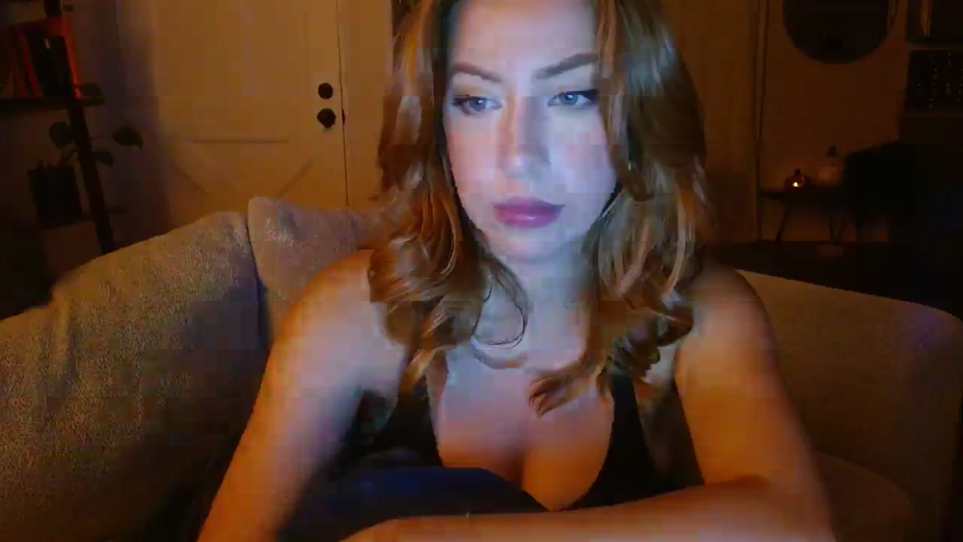 Gallery image thumbnail from SamIvery's myfreecams stream on, 09/14/2023, 07:15 image 18 of 20