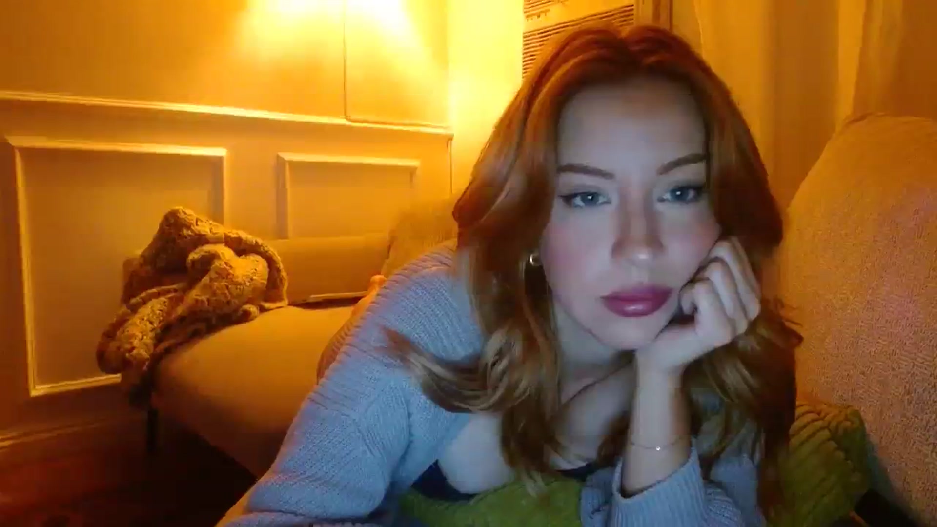 Gallery image thumbnail from SamIvery's myfreecams stream on, 09/19/2023, 07:25 image 8 of 20