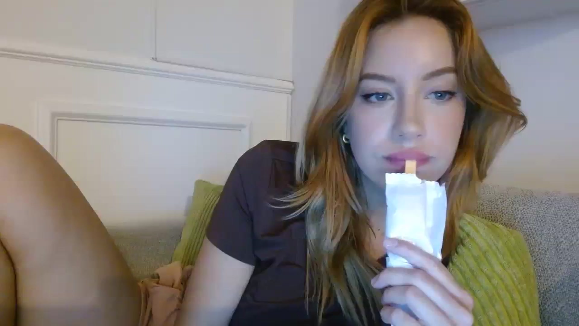Gallery image thumbnail from SamIvery's myfreecams stream on, 09/20/2023, 06:07 image 9 of 20
