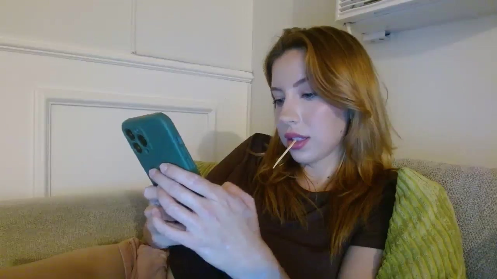 Gallery image thumbnail from SamIvery's myfreecams stream on, 09/20/2023, 06:07 image 19 of 20