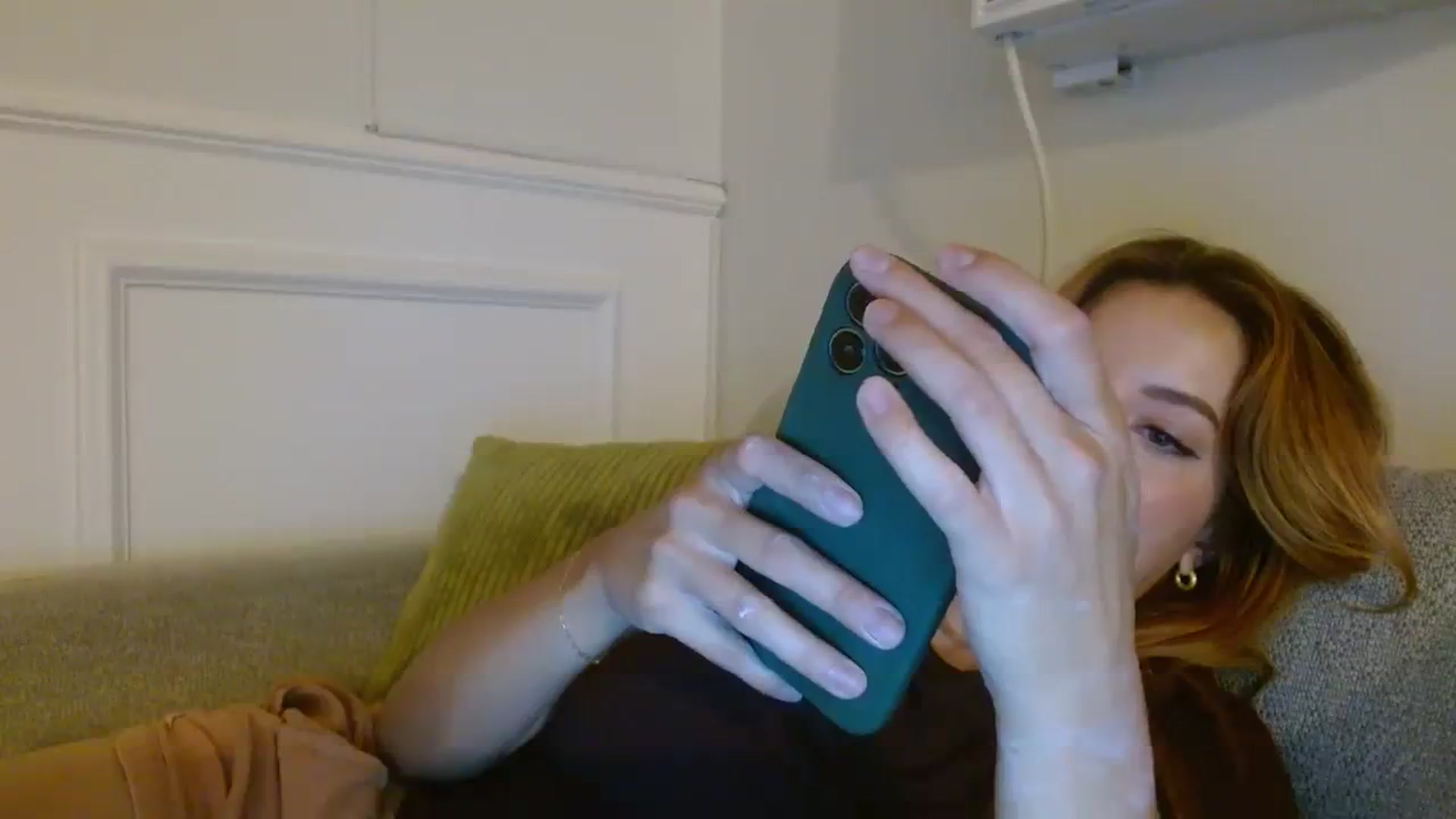 Gallery image thumbnail from SamIvery's myfreecams stream on, 09/20/2023, 06:40 image 20 of 20