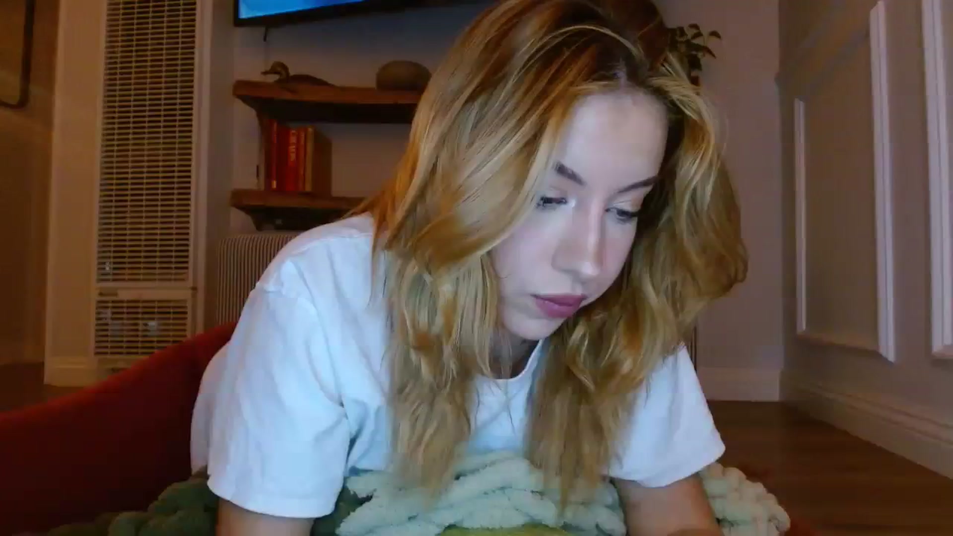 Gallery image thumbnail from SamIvery's myfreecams stream on, 11/09/2023, 07:28 image 1 of 20