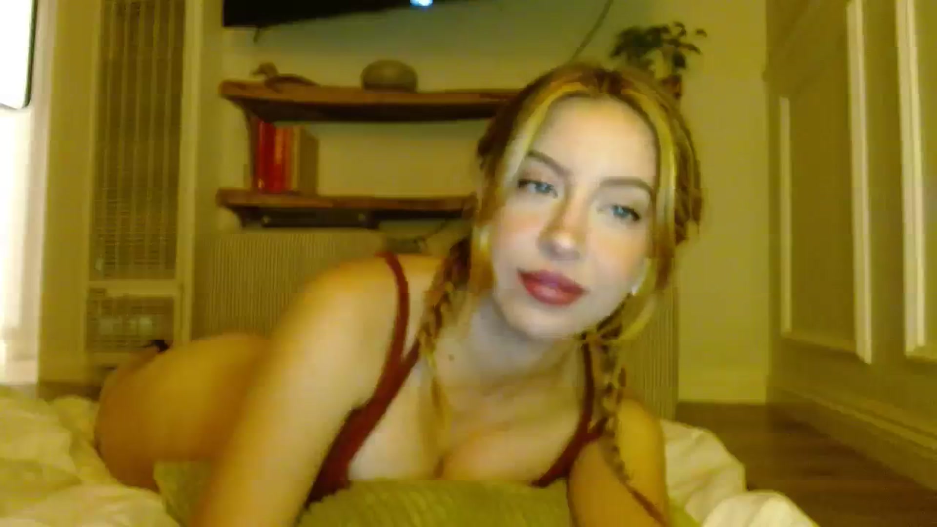 Gallery image thumbnail from SamIvery's myfreecams stream on, 11/13/2023, 04:57 image 8 of 20