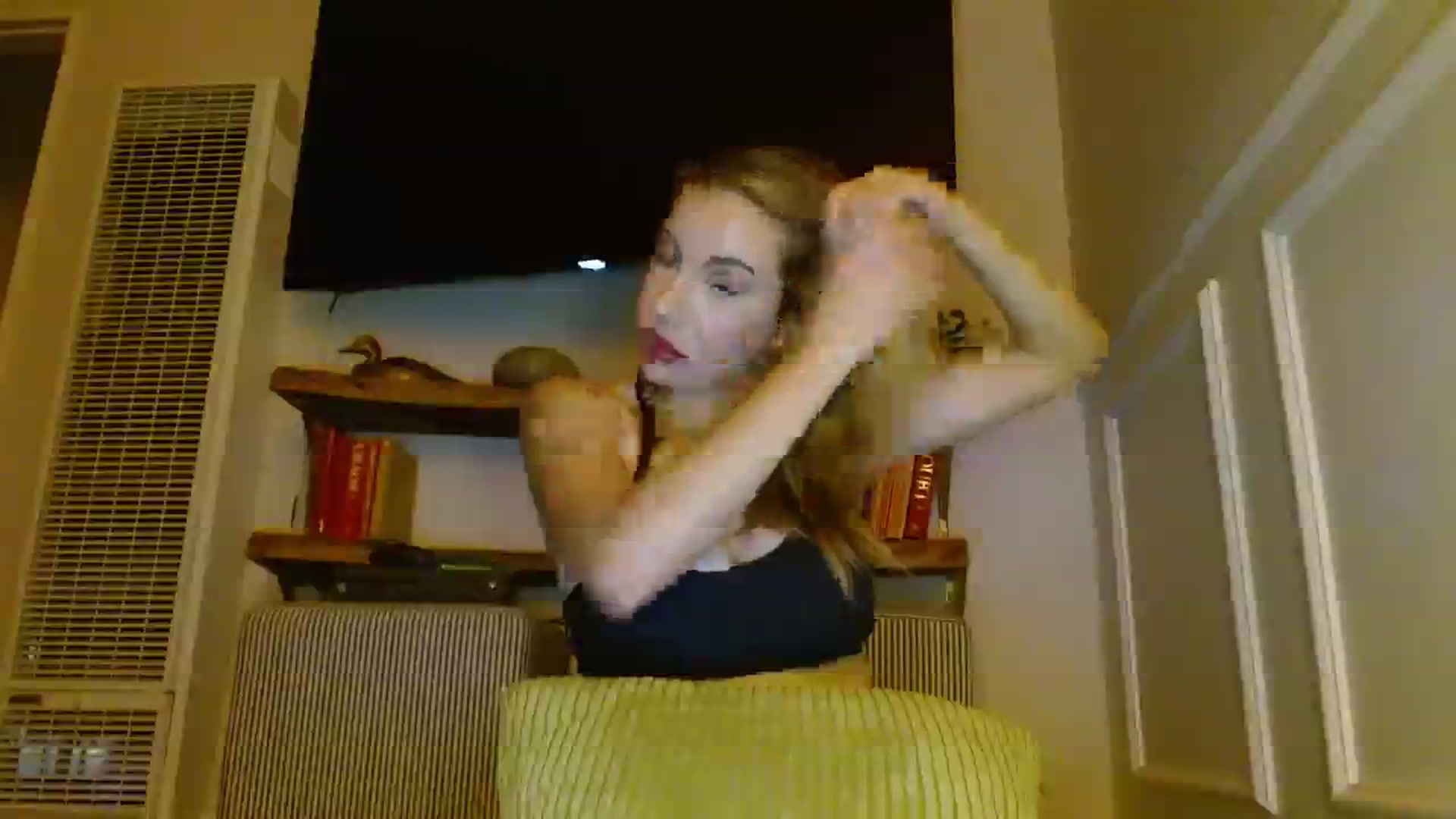 Gallery image thumbnail from SamIvery's myfreecams stream on, 11/16/2023, 02:50 image 19 of 20