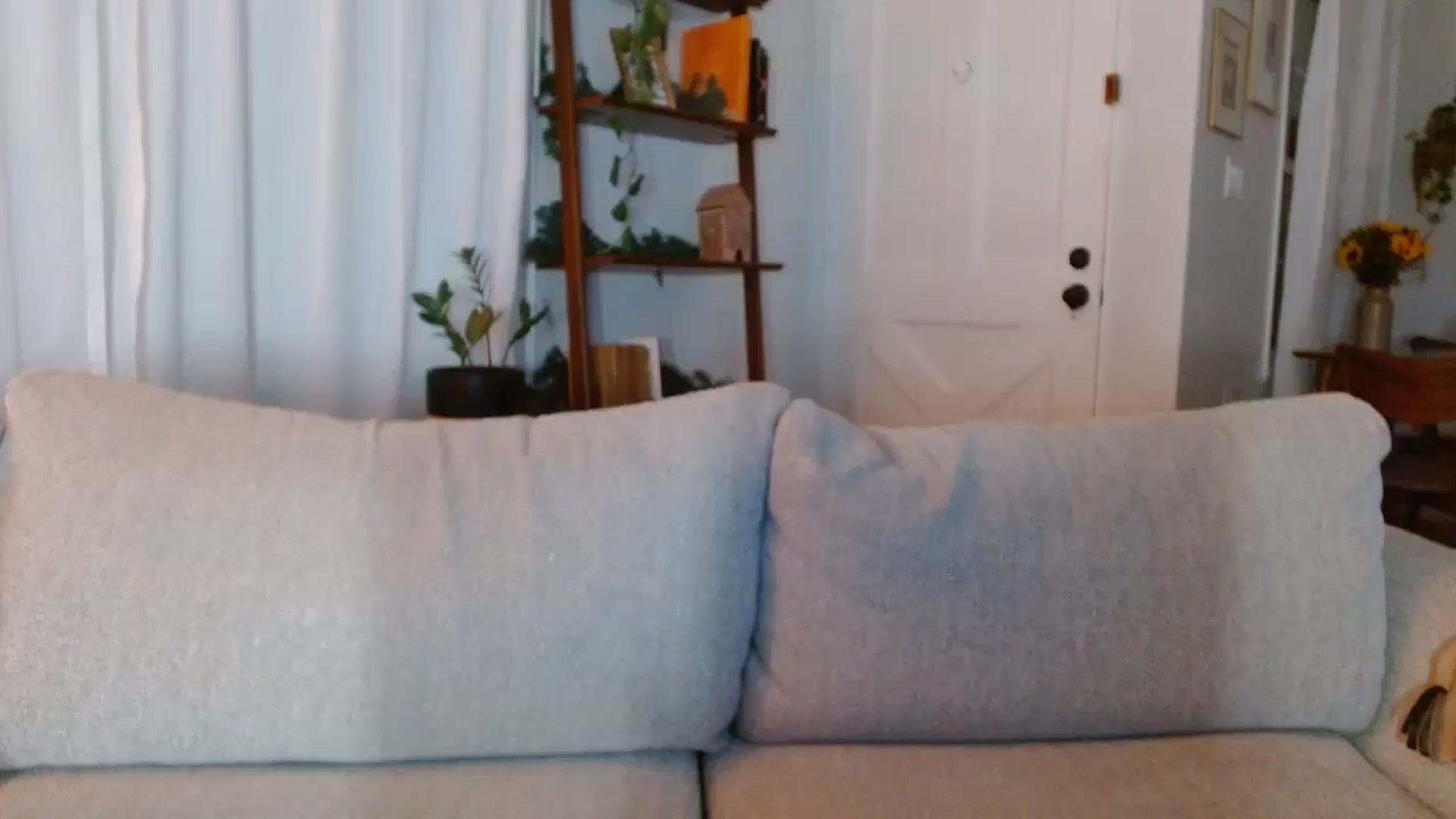 Gallery image thumbnail from SamIvery's myfreecams stream on, 12/03/2023, 07:35 image 5 of 20