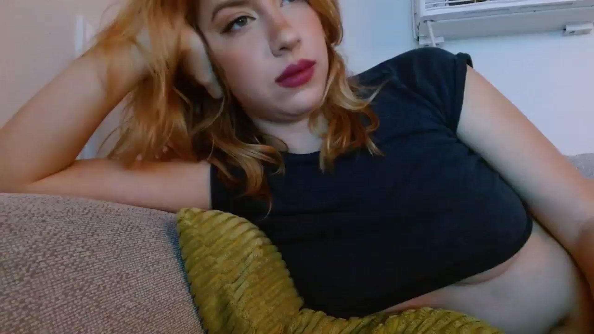 Gallery image thumbnail from SamIvery's myfreecams stream on, 01/24/2024, 06:37 image 5 of 20