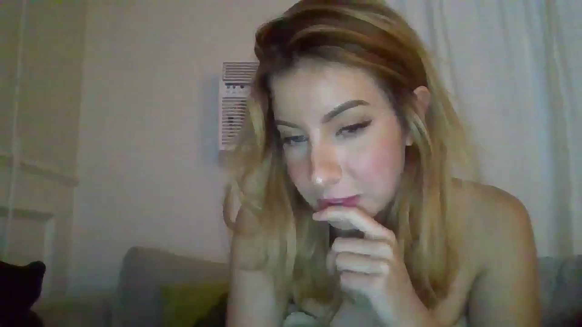 Gallery image thumbnail from SamIvery's myfreecams stream on, 01/26/2024, 06:04 image 10 of 20
