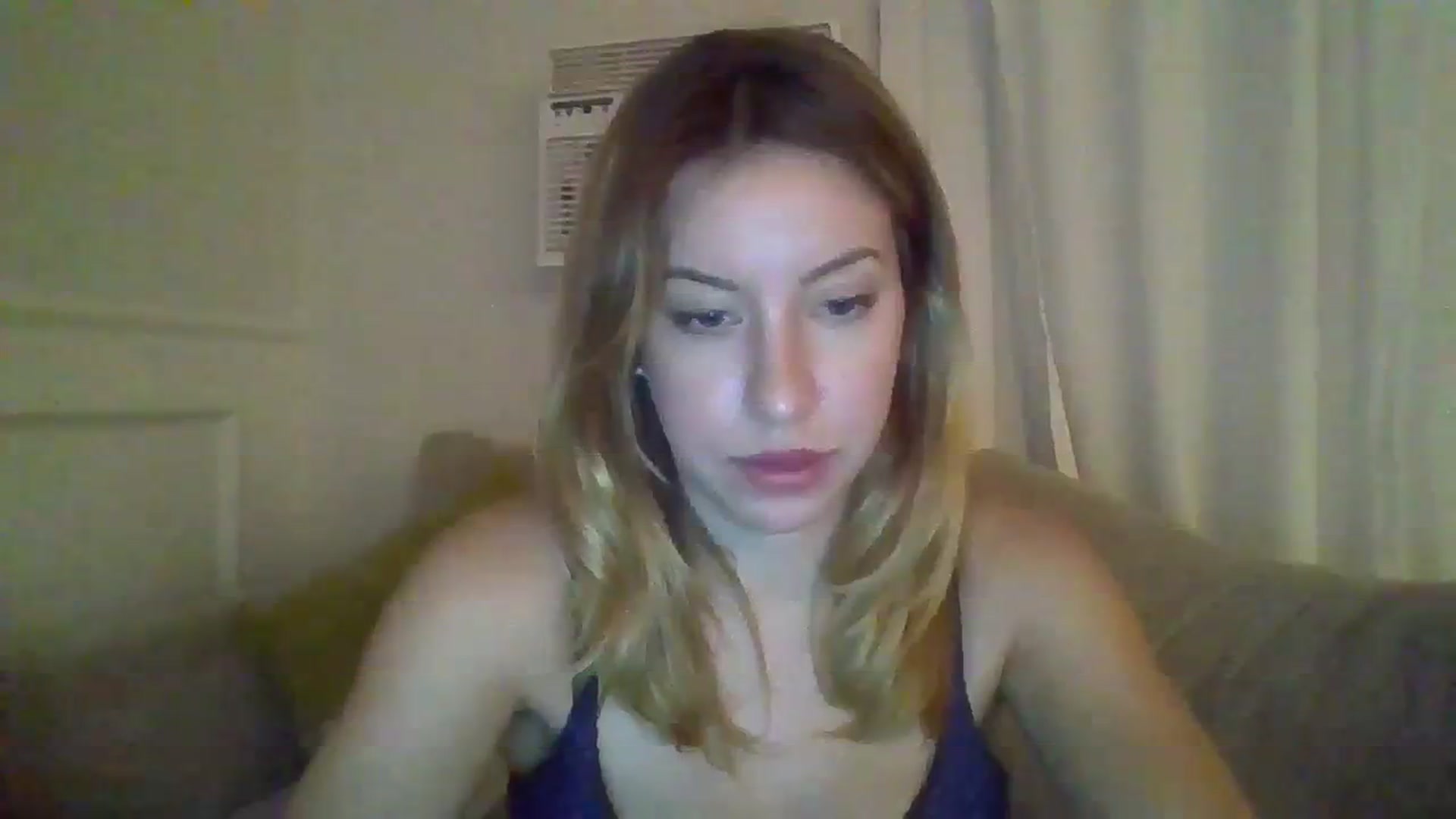Gallery image thumbnail from SamIvery's myfreecams stream on, 03/04/2024, 06:55 image 19 of 20