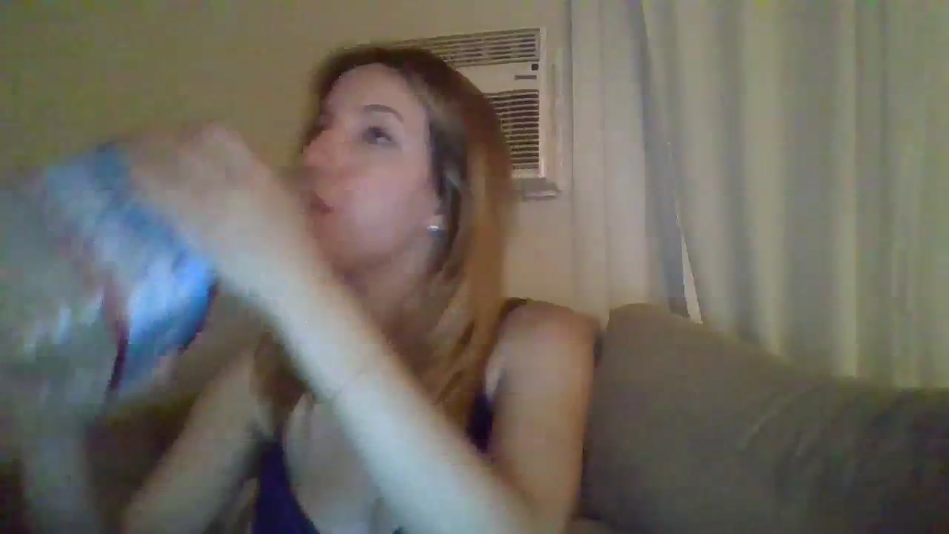 Gallery image thumbnail from SamIvery's myfreecams stream on, 03/04/2024, 06:55 image 18 of 20