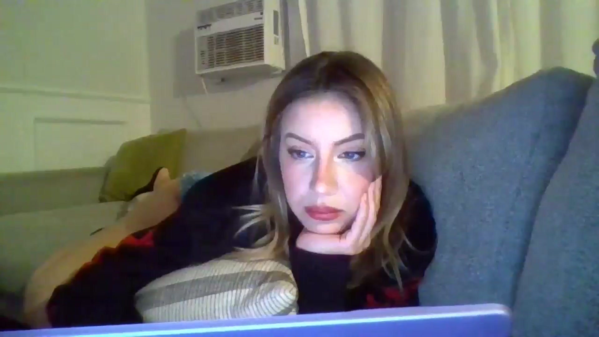 Gallery image thumbnail from SamIvery's myfreecams stream on, 05/07/2024, 04:11 image 5 of 20
