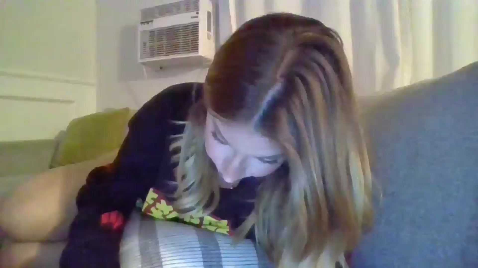 Gallery image thumbnail from SamIvery's myfreecams stream on, 05/07/2024, 04:11 image 20 of 20