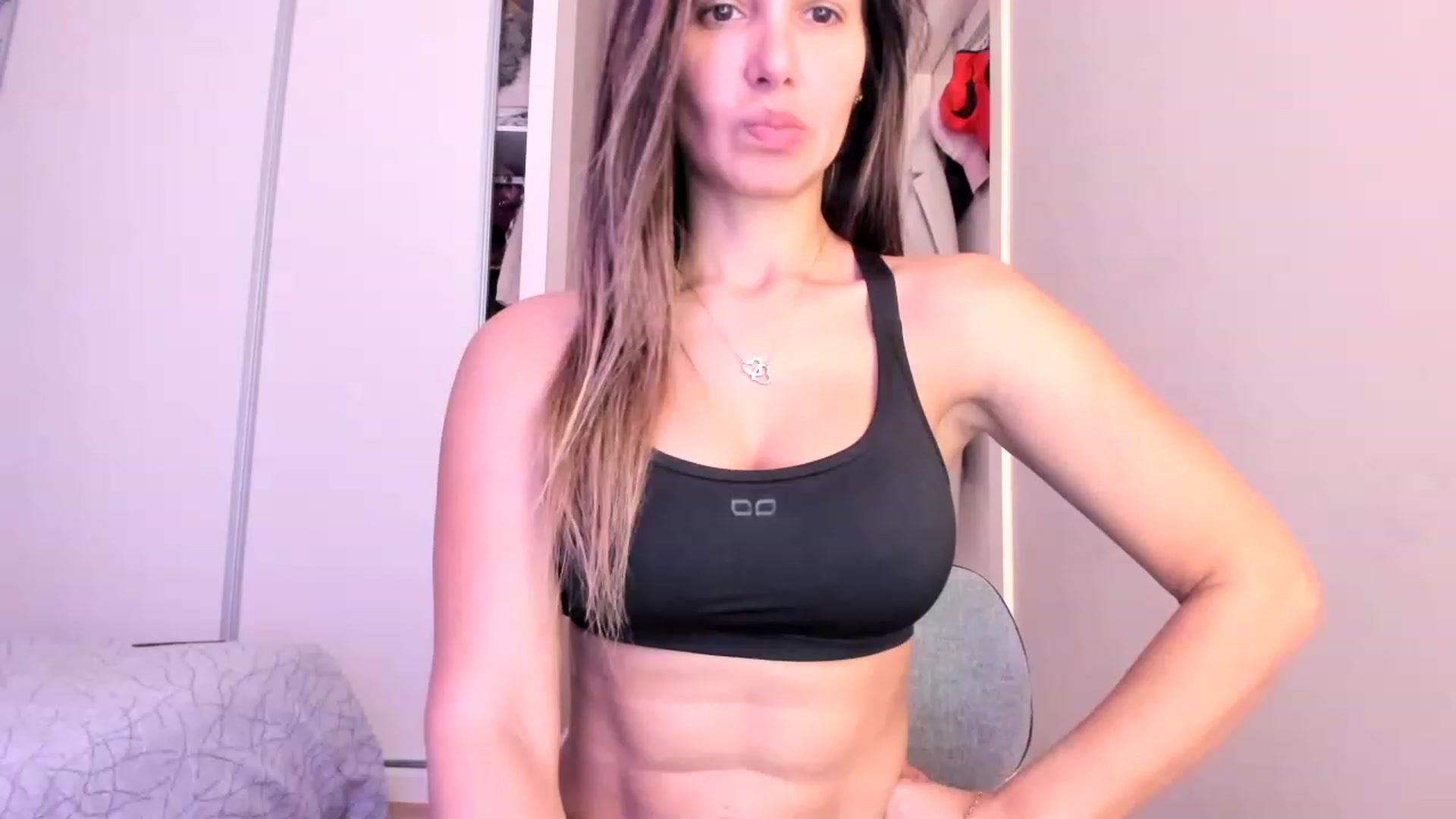 Gallery image thumbnail from SamantaRendon's myfreecams stream on, 12/01/2022, 10:22 image 8 of 20