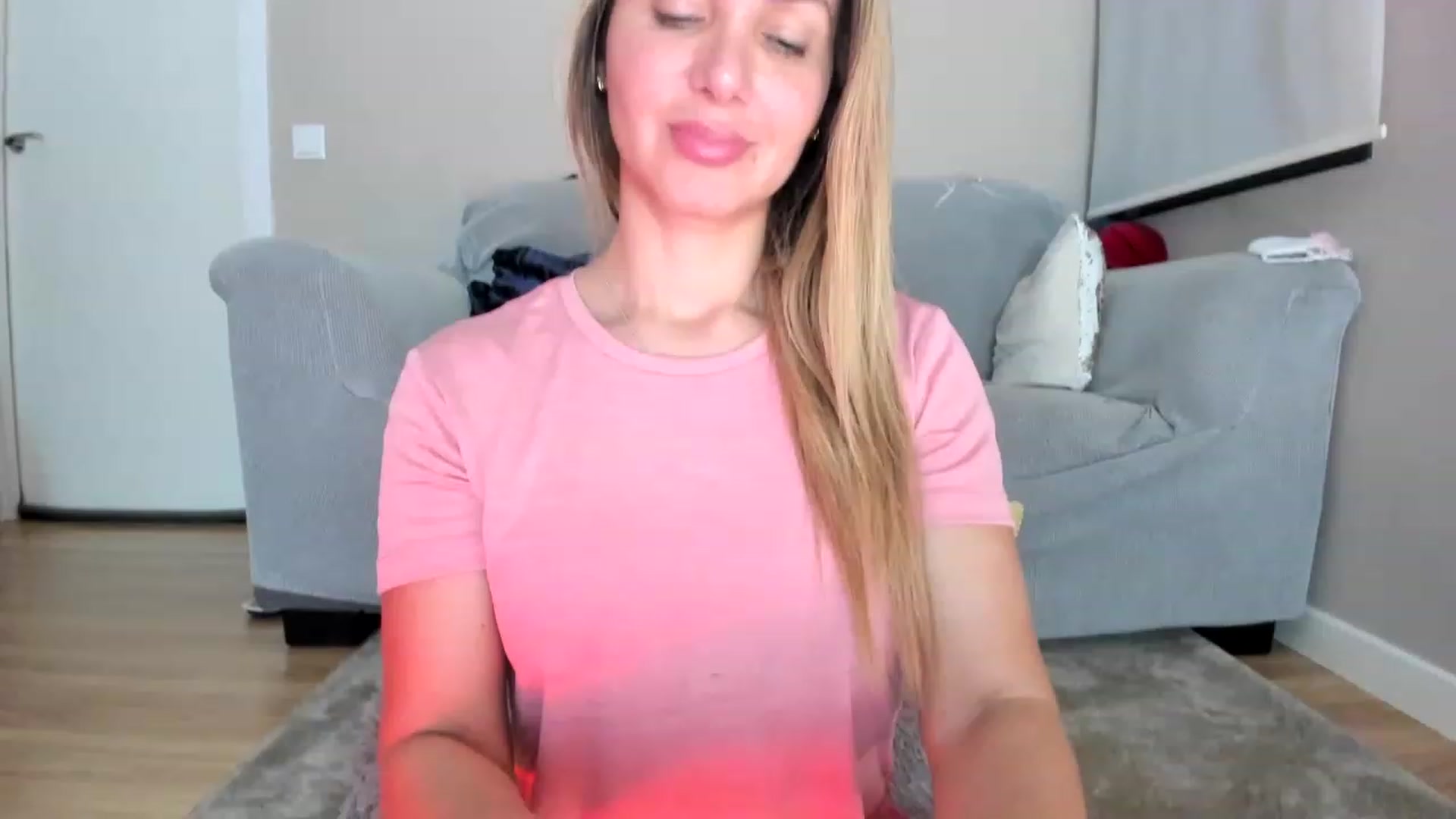 Gallery image thumbnail from SamantaRendon's myfreecams stream on, 03/01/2023, 23:52 image 6 of 20