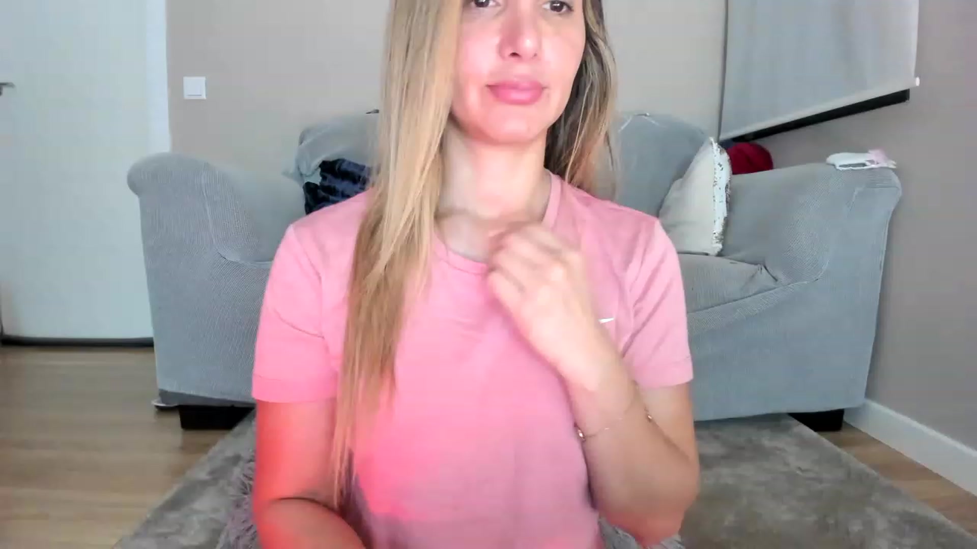 Gallery image thumbnail from SamantaRendon's myfreecams stream on, 03/01/2023, 23:52 image 11 of 20