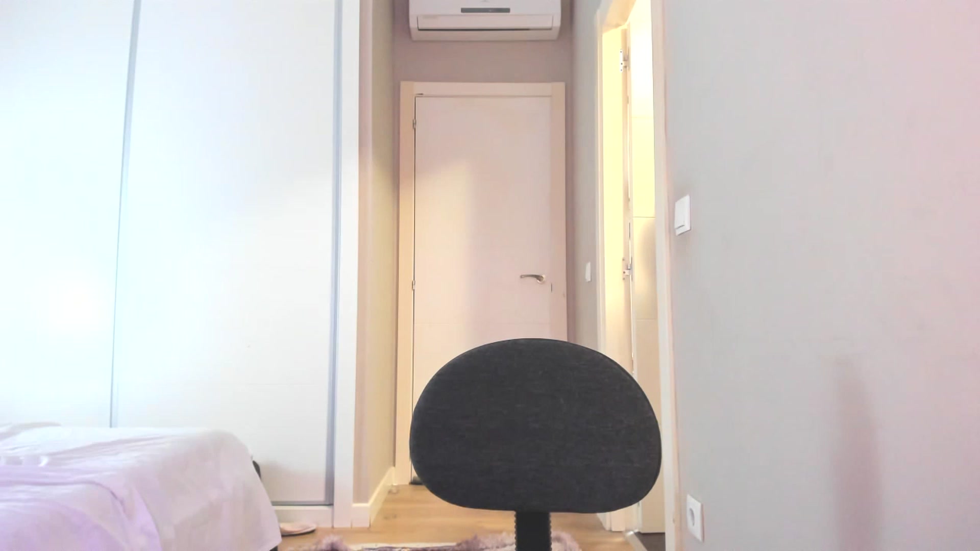 Gallery image thumbnail from SamantaRendon's myfreecams stream on, 06/29/2023, 21:39 image 14 of 20