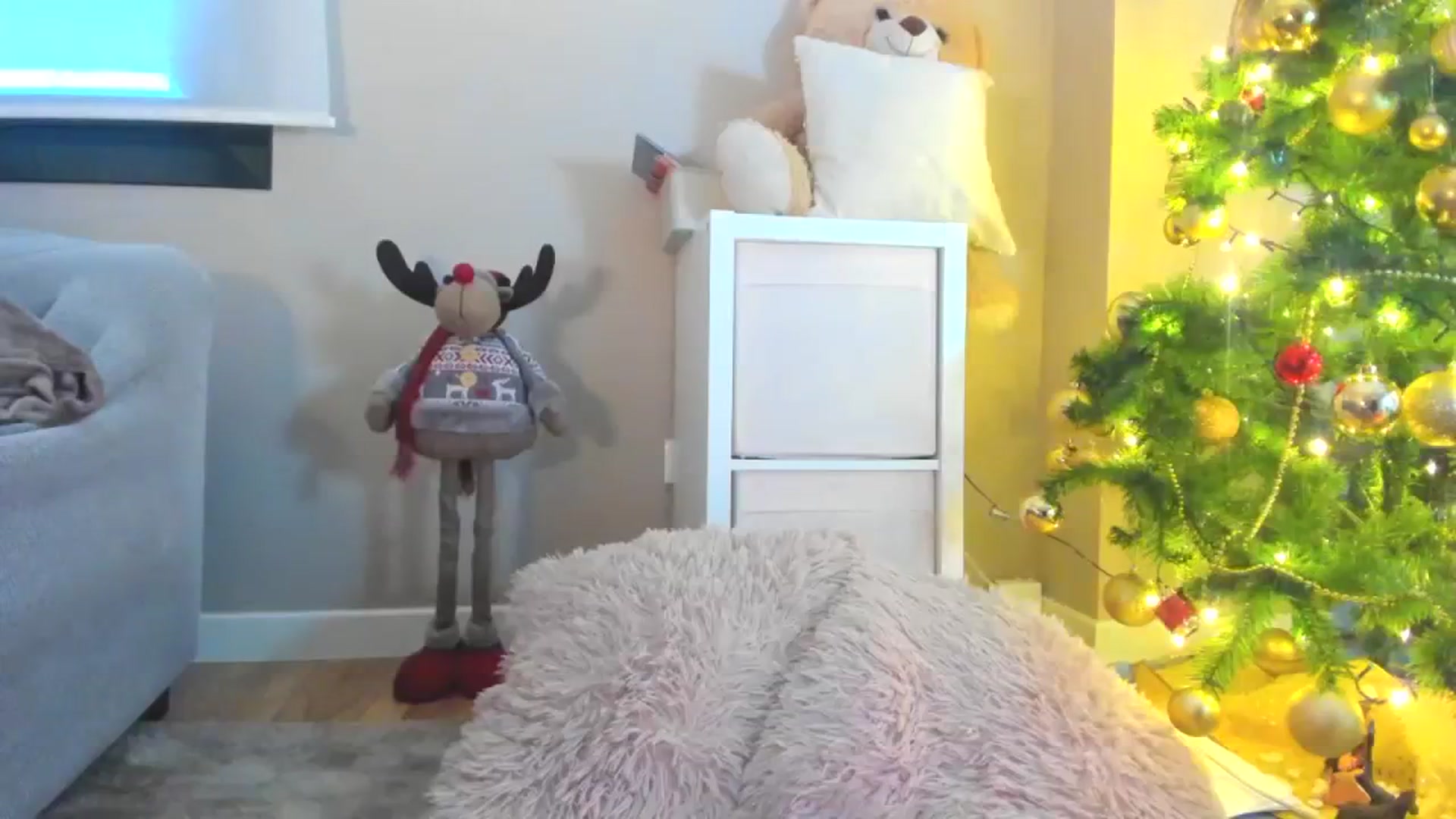 Gallery image thumbnail from SamantaRendon's myfreecams stream on, 12/24/2023, 15:58 image 2 of 20