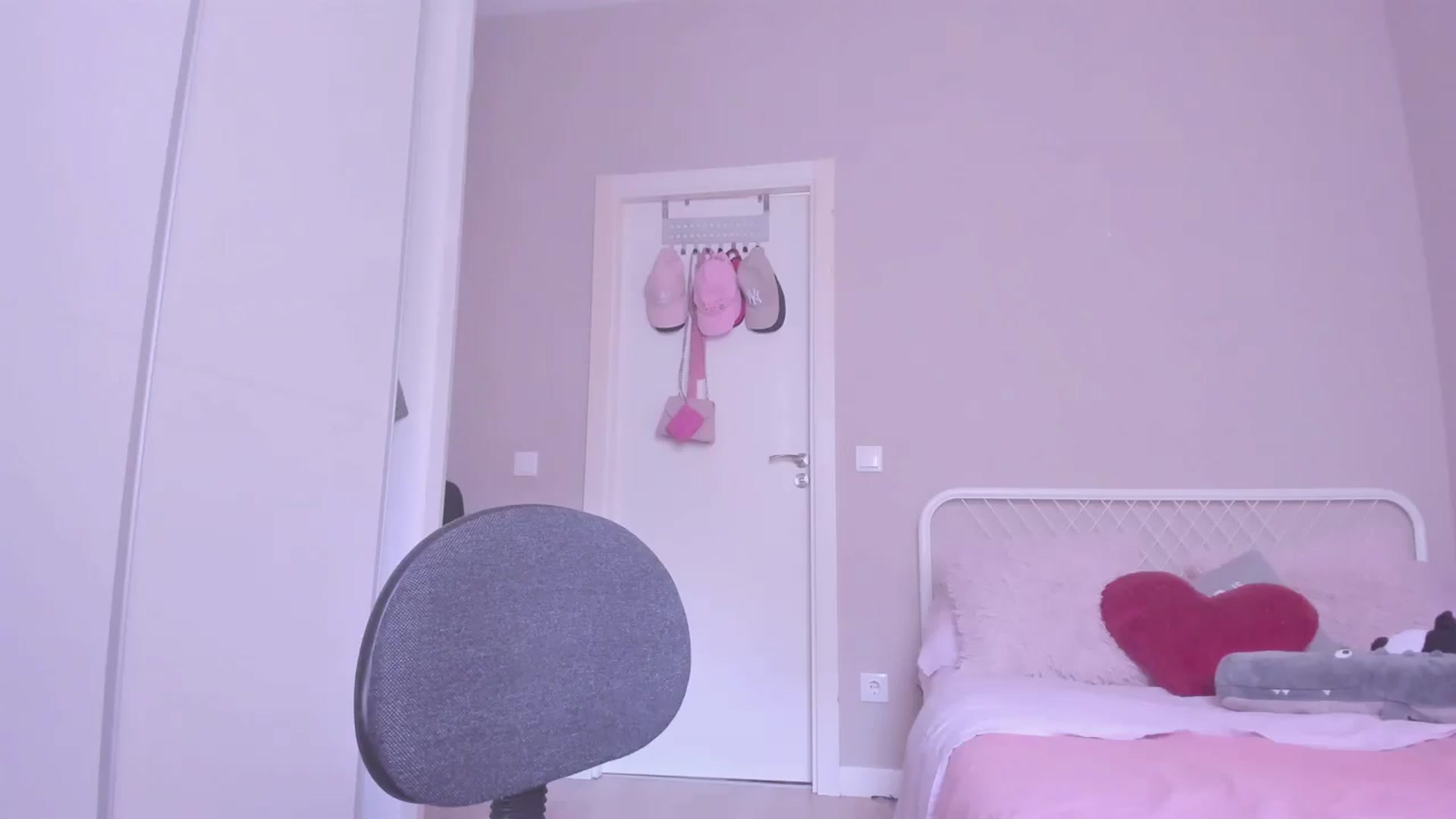 Gallery image thumbnail from SamantaRendon's myfreecams stream on, 05/10/2024, 17:31 image 15 of 20