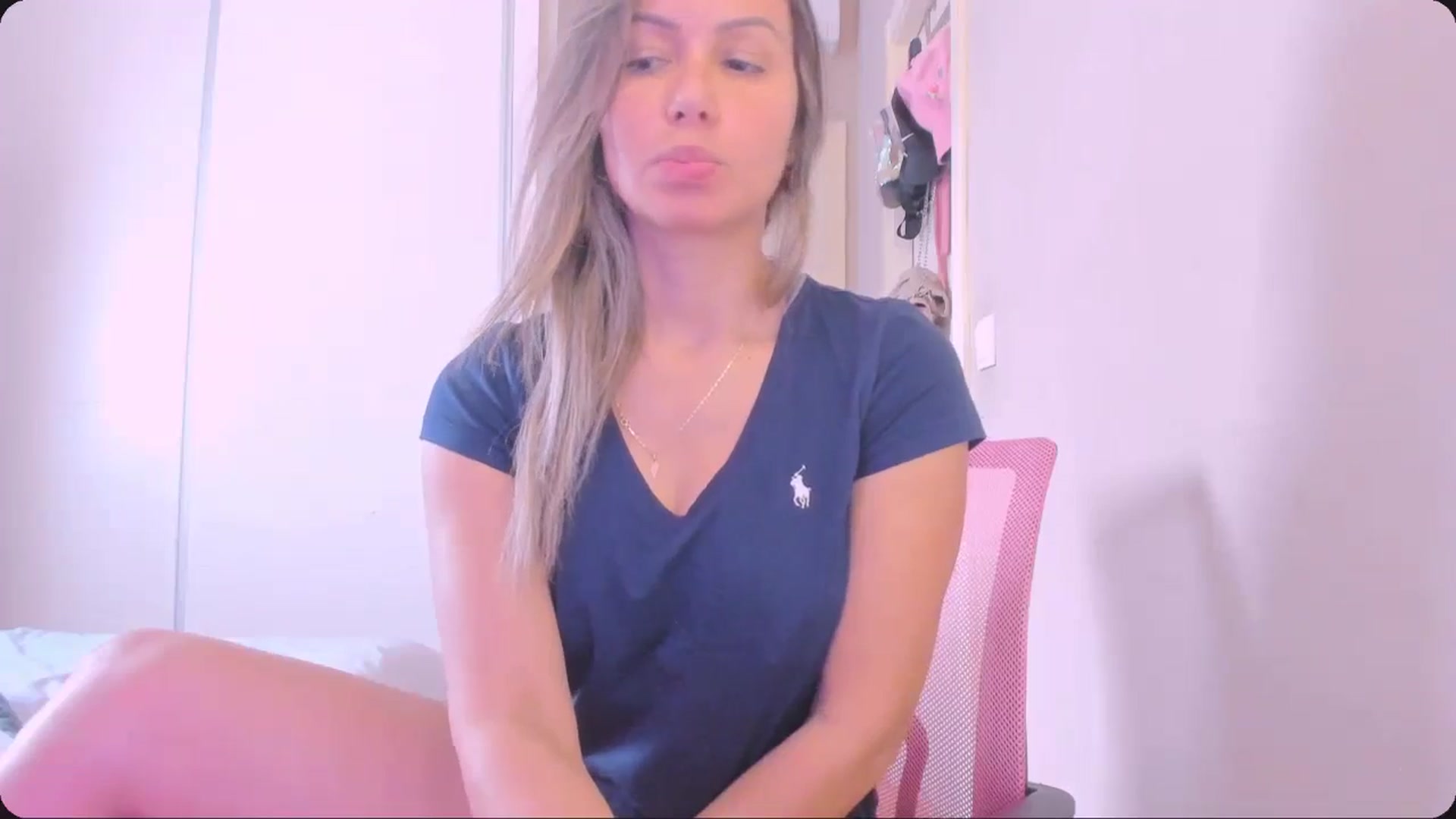 Gallery image thumbnail from SamantaRendon's myfreecams stream on, 01/18/2025, 12:38 image 11 of 20