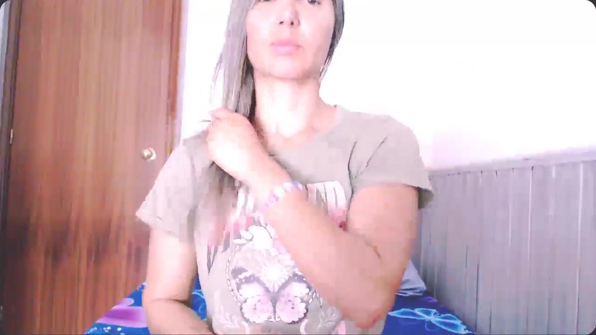 Gallery image thumbnail from SamantaRendon's myfreecams stream on, 06/07/2025, 09:24 image 17 of 20