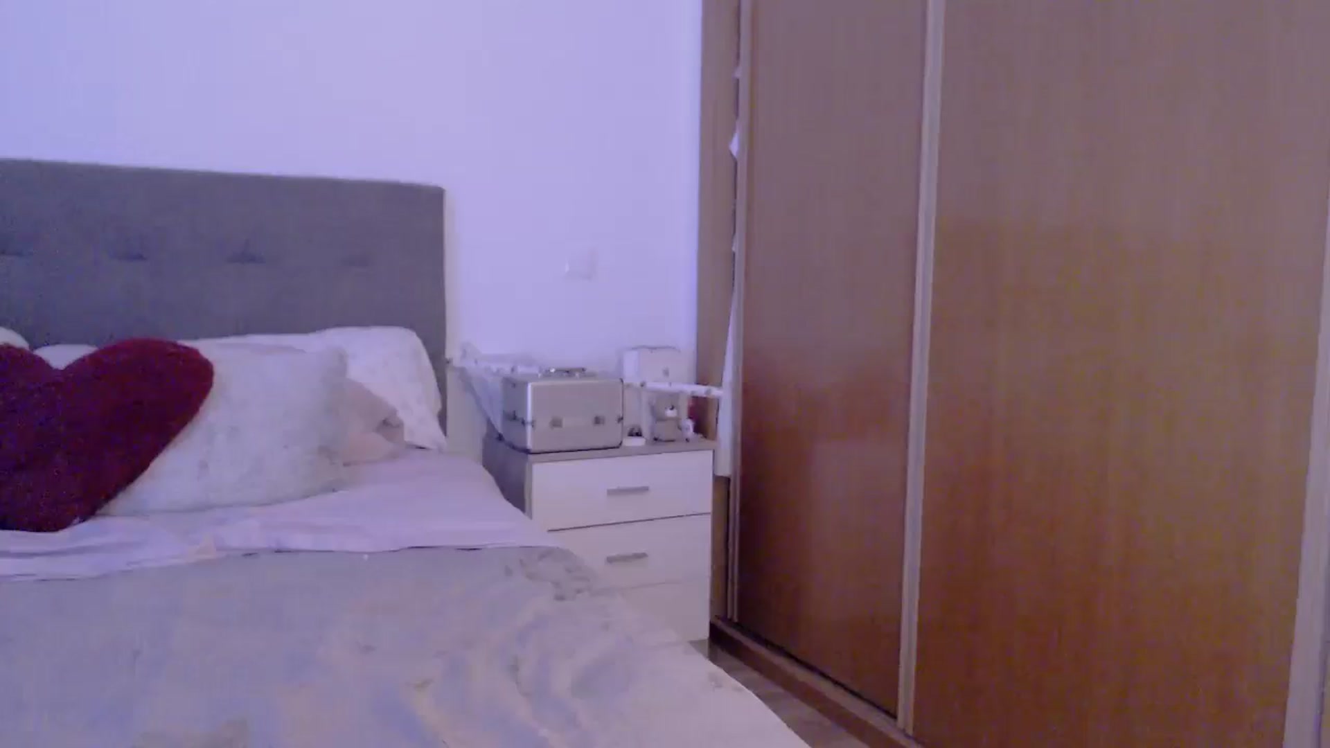 Gallery image thumbnail from SamantaRendon's myfreecams stream on, 01/04/2026, 19:09 image 17 of 20
