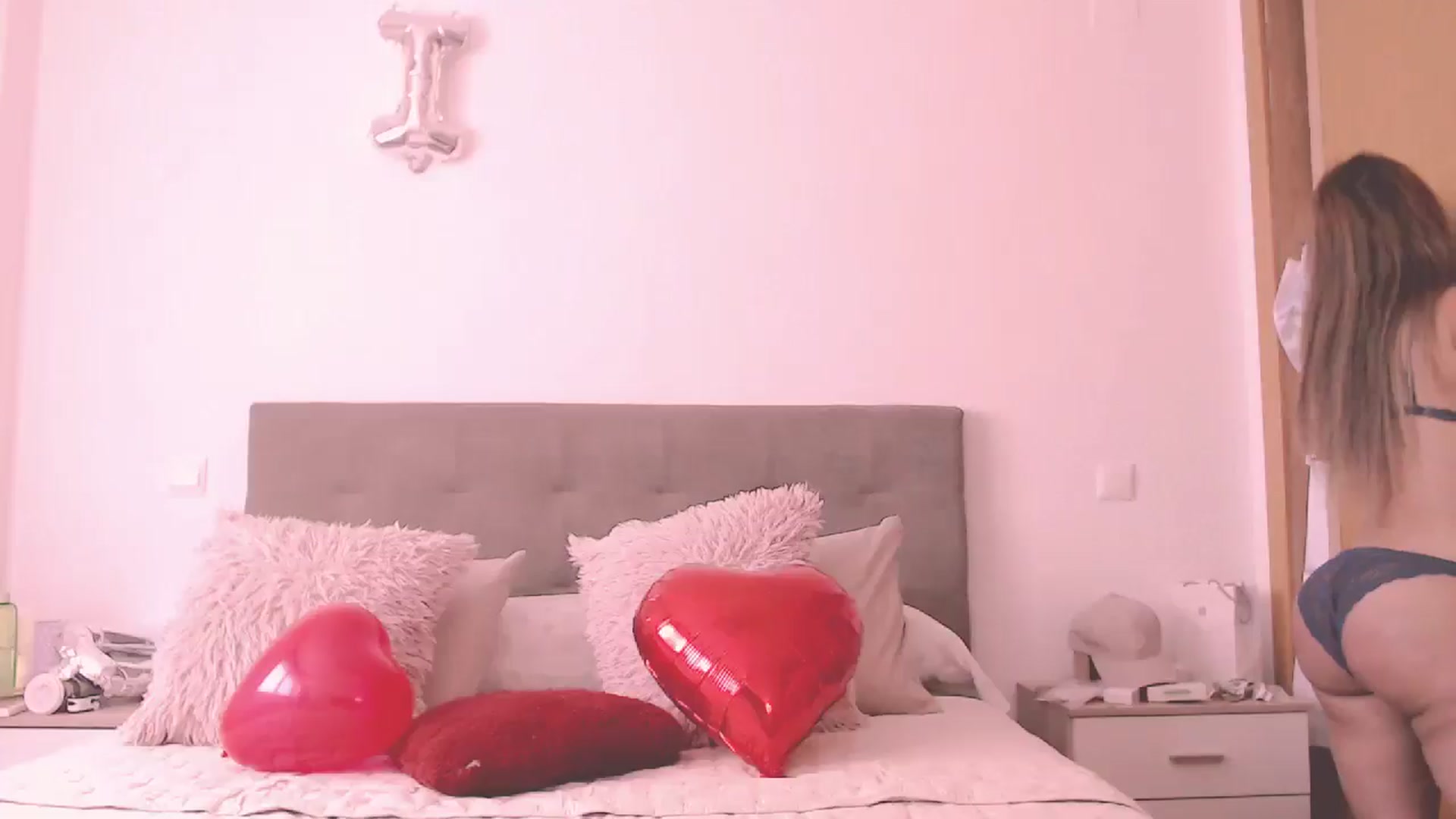 Gallery image thumbnail from SamantaRendon's myfreecams stream on, 02/15/2026, 11:23 image 7 of 20