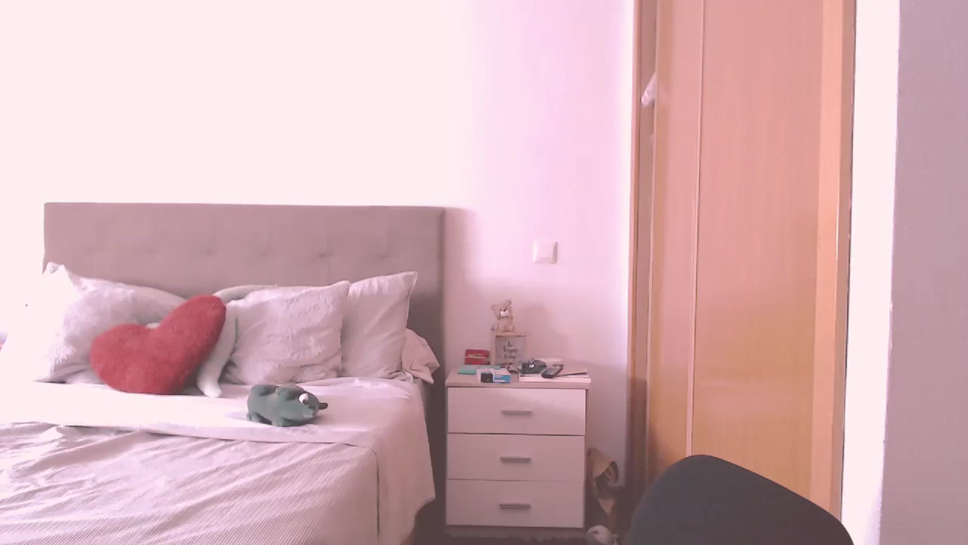 Gallery image thumbnail from SamantaRendon's myfreecams stream on, 04/23/2026, 14:31 image 6 of 20