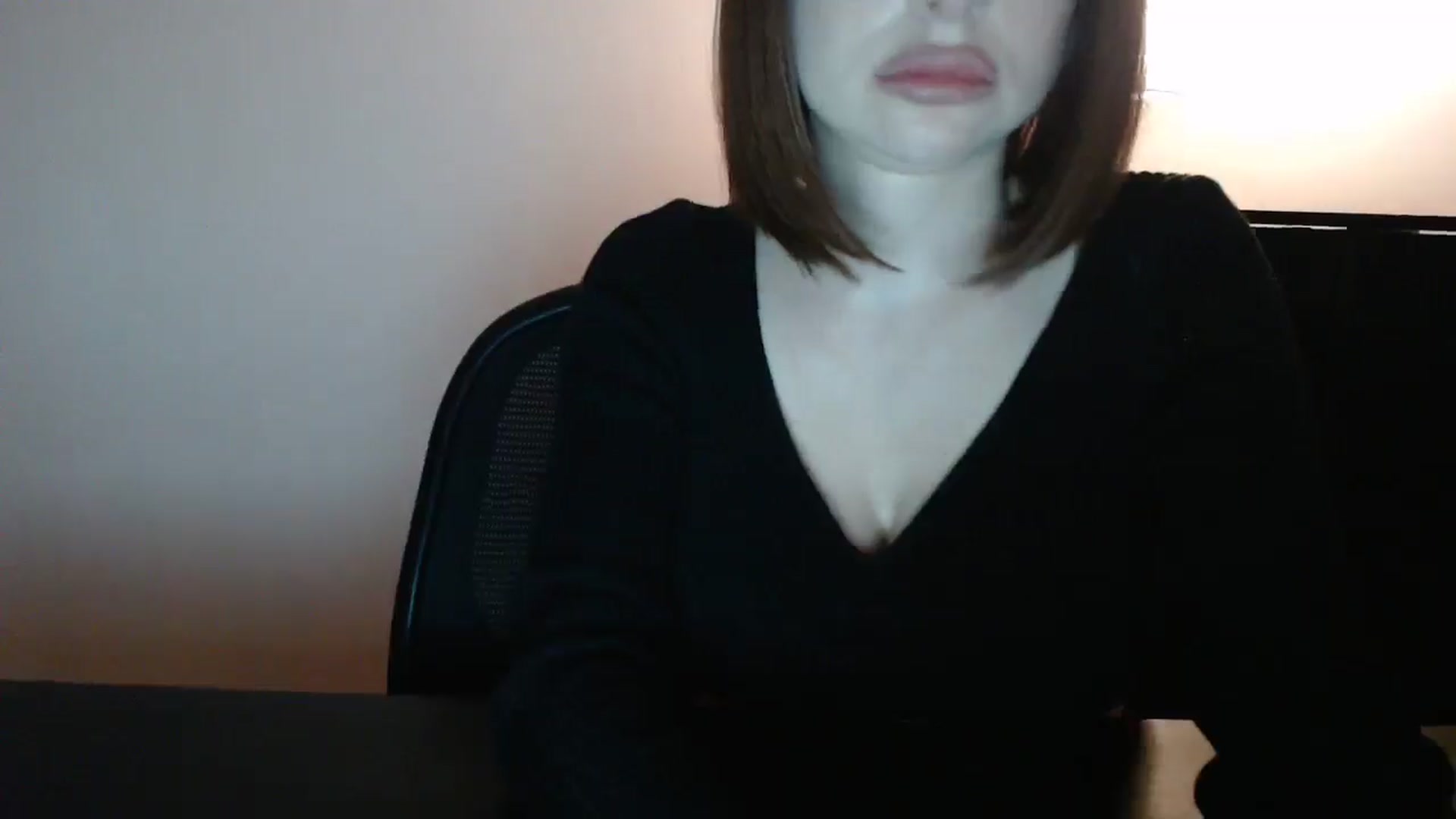 Gallery image thumbnail from Samanta_Luis's myfreecams stream on, 11/29/2024, 24:02 image 11 of 20