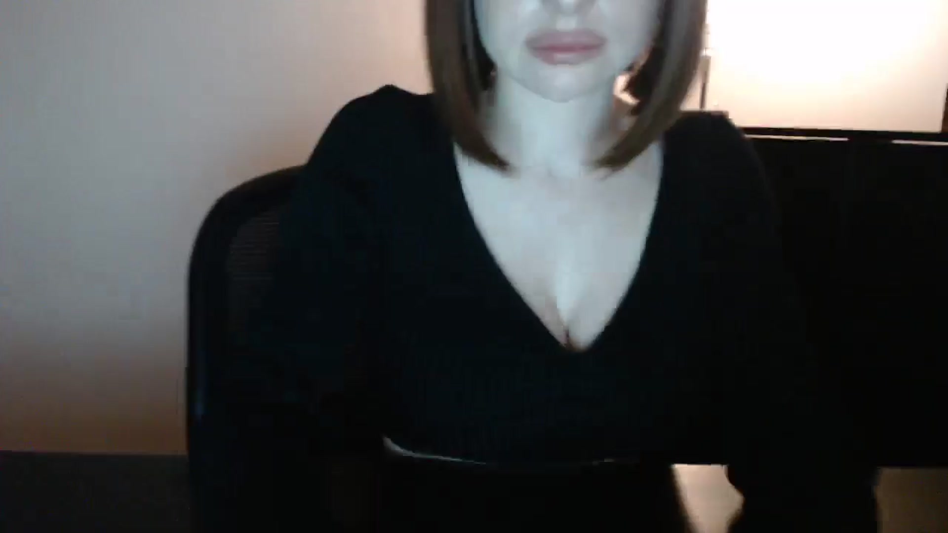Gallery image thumbnail from Samanta_Luis's myfreecams stream on, 11/29/2024, 24:30 image 9 of 20