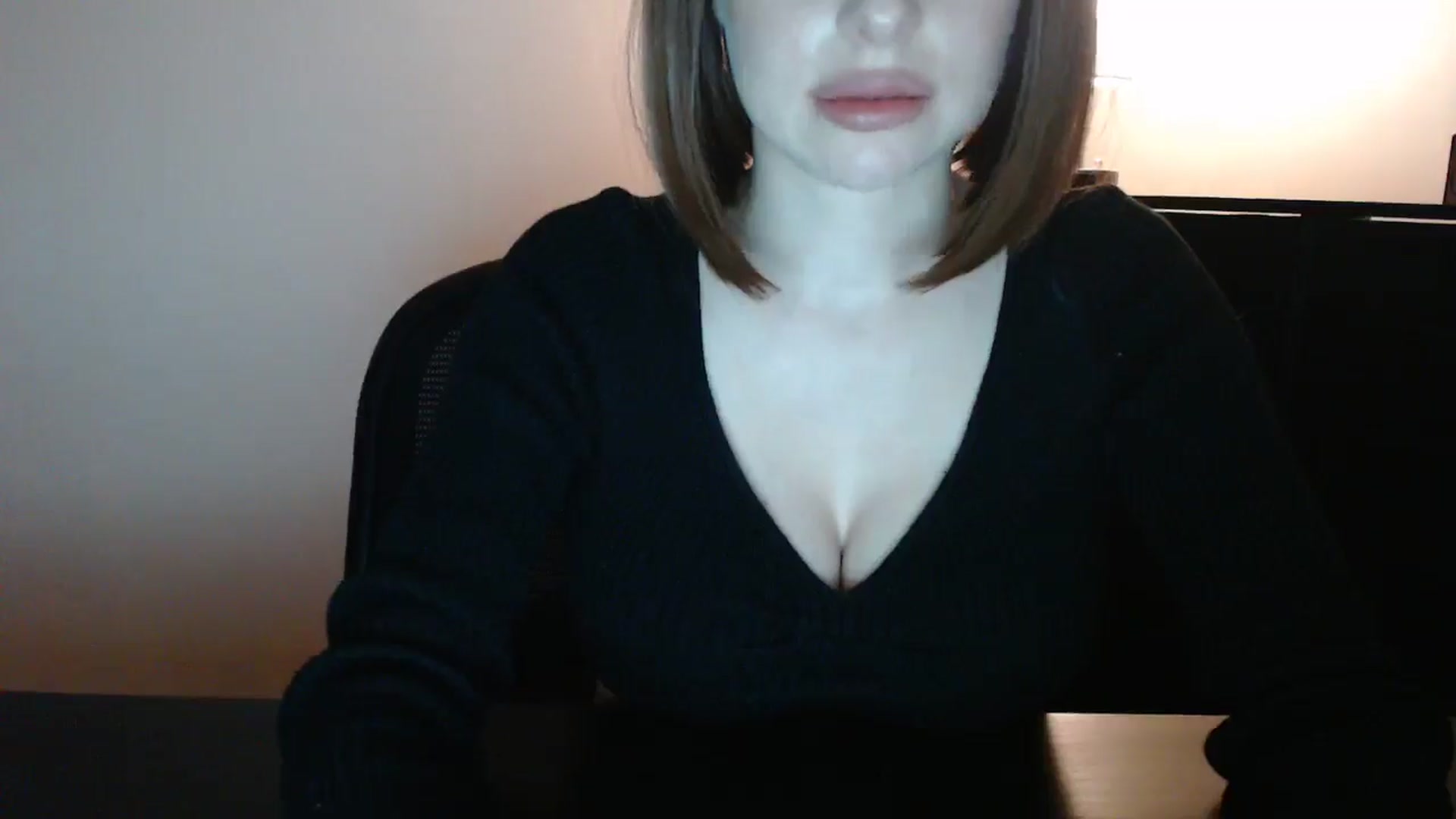 Gallery image thumbnail from Samanta_Luis's myfreecams stream on, 11/29/2024, 24:30 image 5 of 20