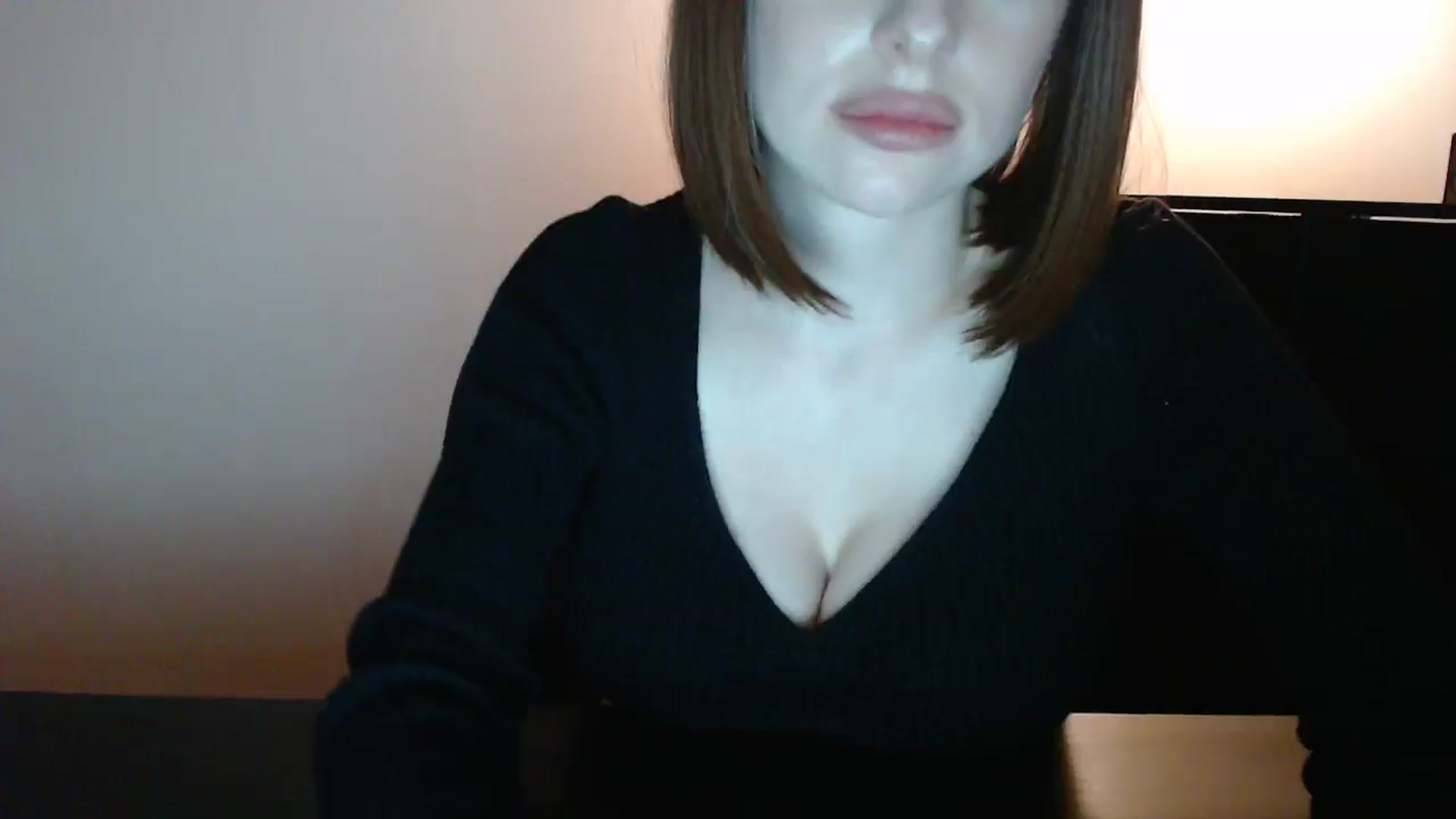 Gallery image thumbnail from Samanta_Luis's myfreecams stream on, 11/29/2024, 24:30 image 11 of 20